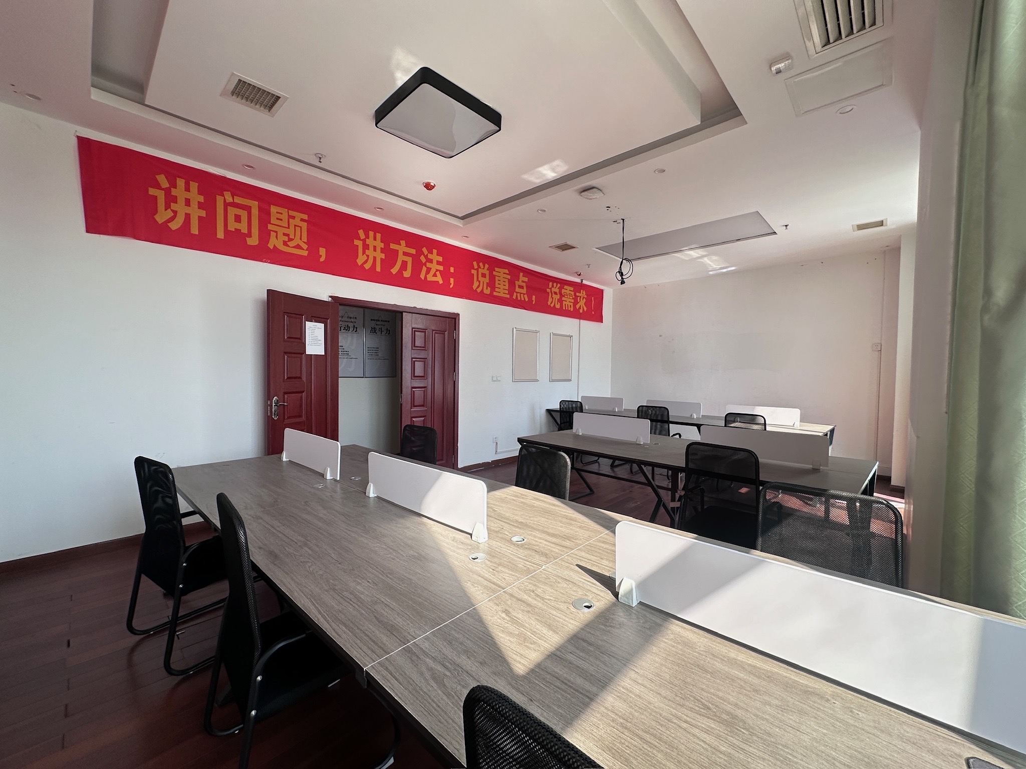 星月都会  4室0厅0卫   6000.00元/月室内图