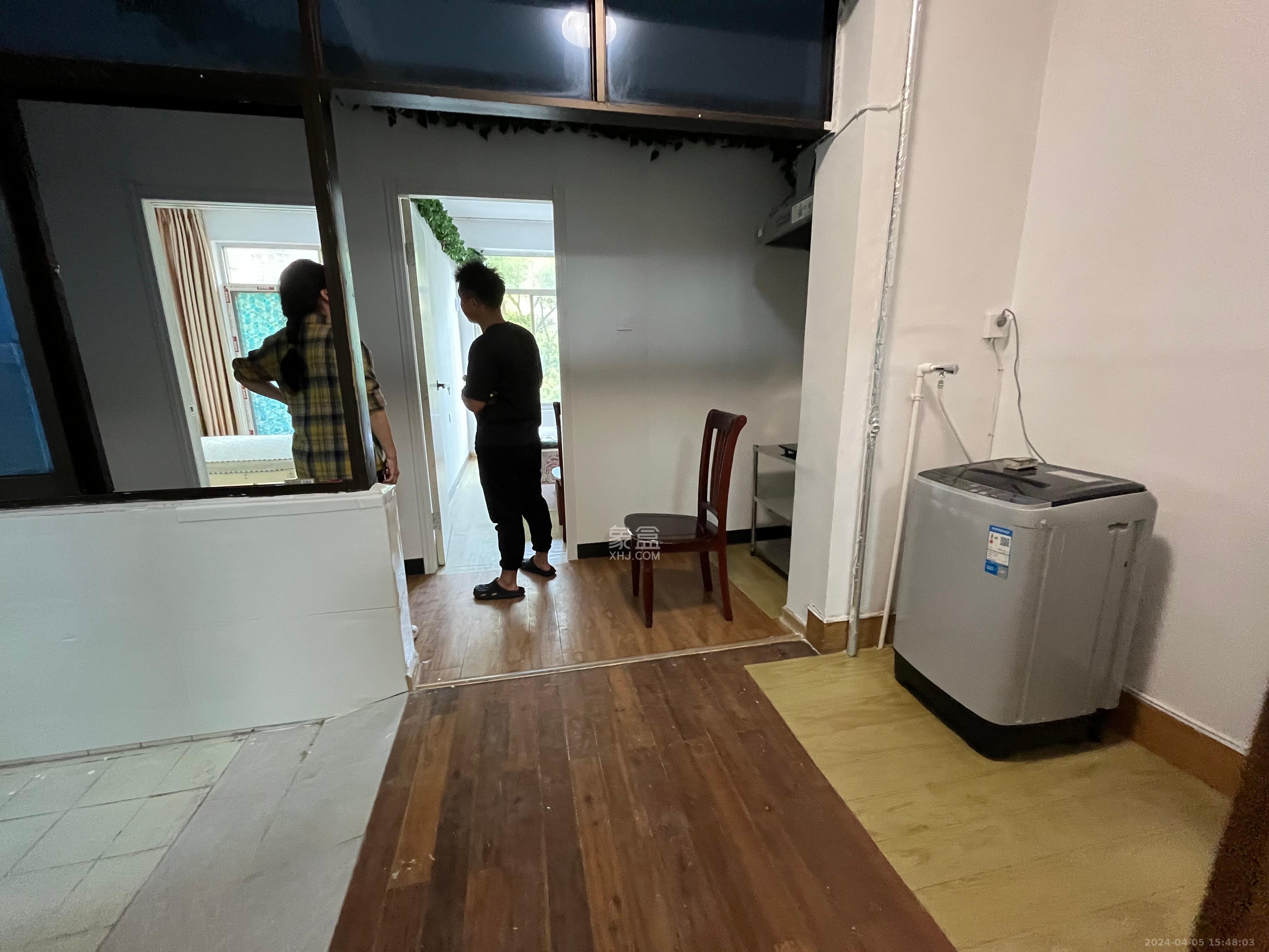 荷花园保险公司宿舍  2室1厅1卫   1700.00元/月室内图