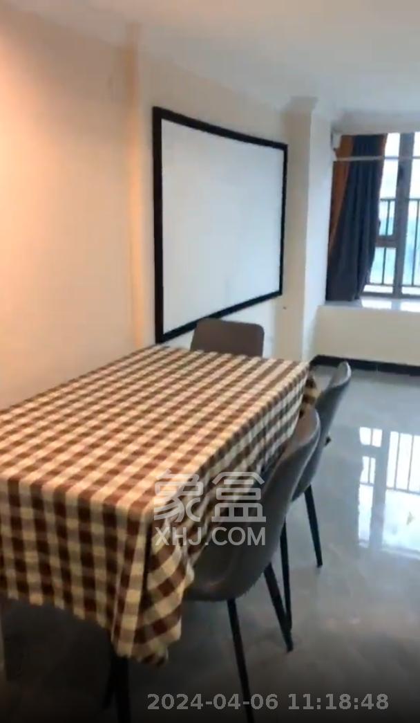 信诚湘江揽月（至善美景大厦）  2室1厅1卫   1800.00元/月室内图