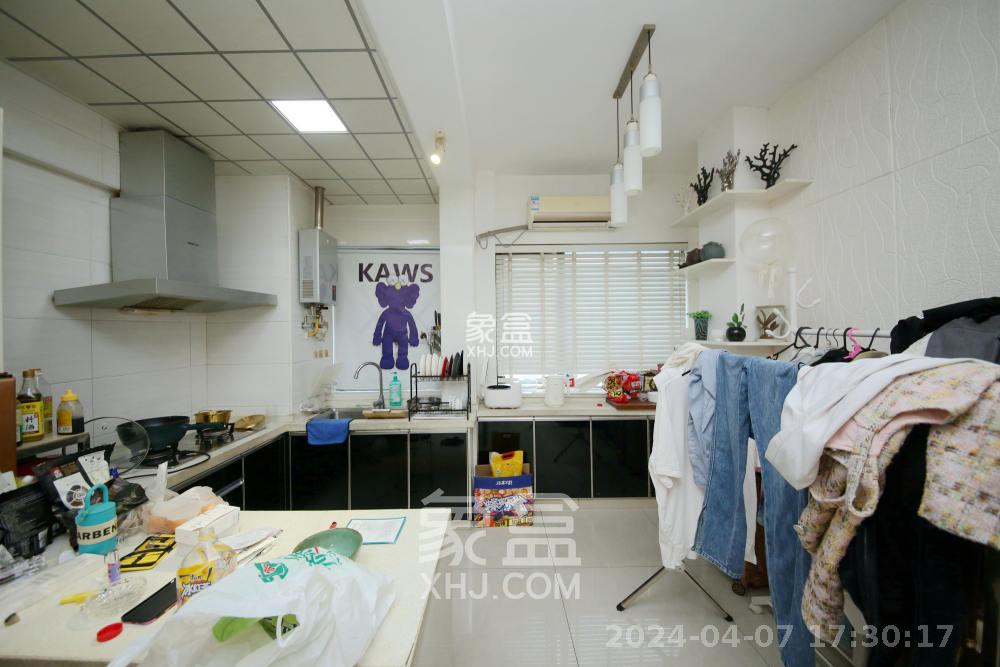 湘域相遇  1室1厅1卫   1900.00元/月室内图