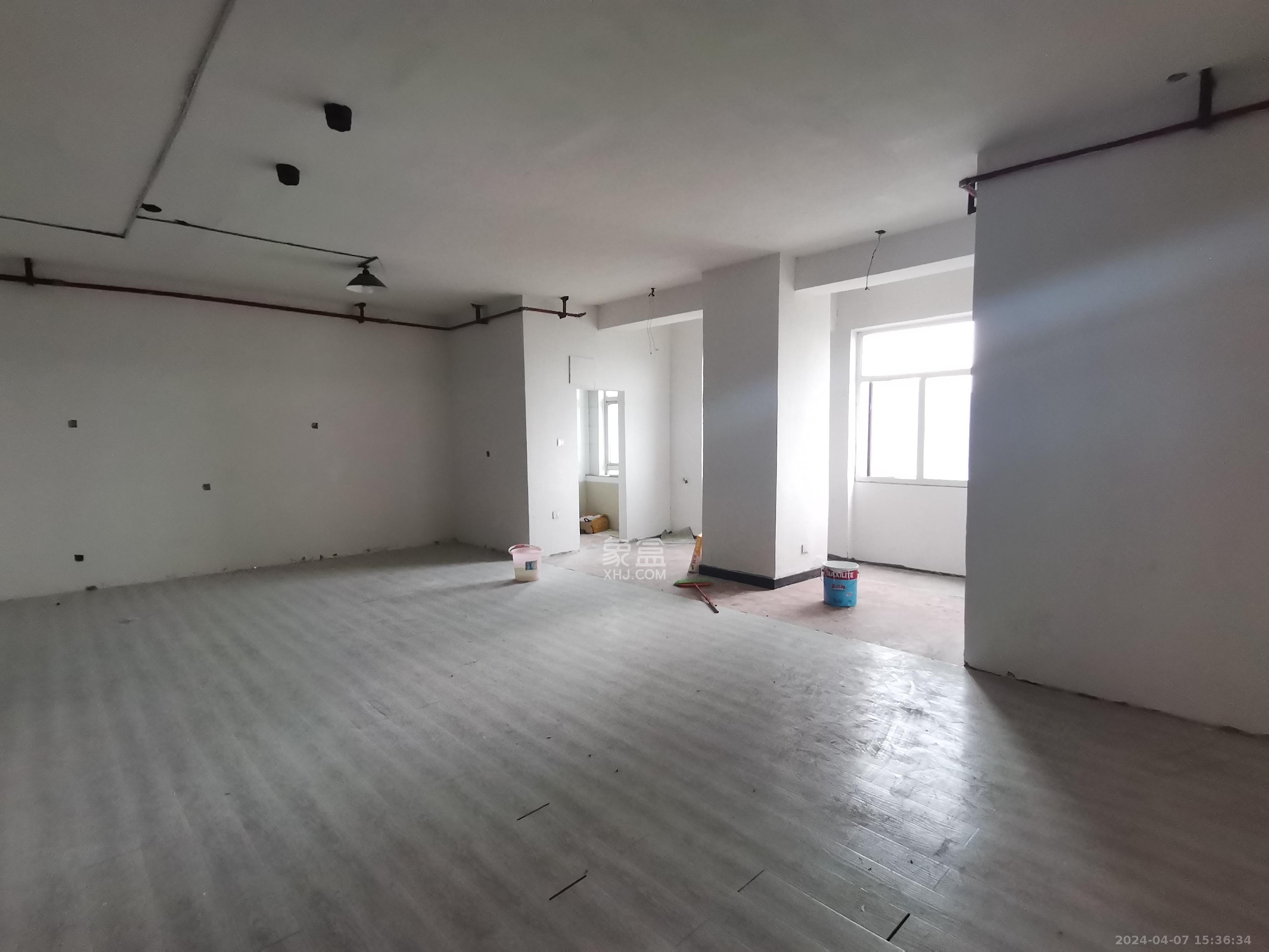 公園道  1室1廳1衛(wèi)   4000.00元/月室內(nèi)圖1