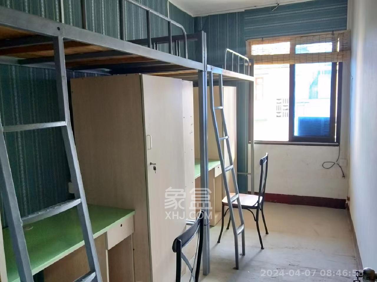 红旗社区  2室1厅1卫   1600.00元/月室内图