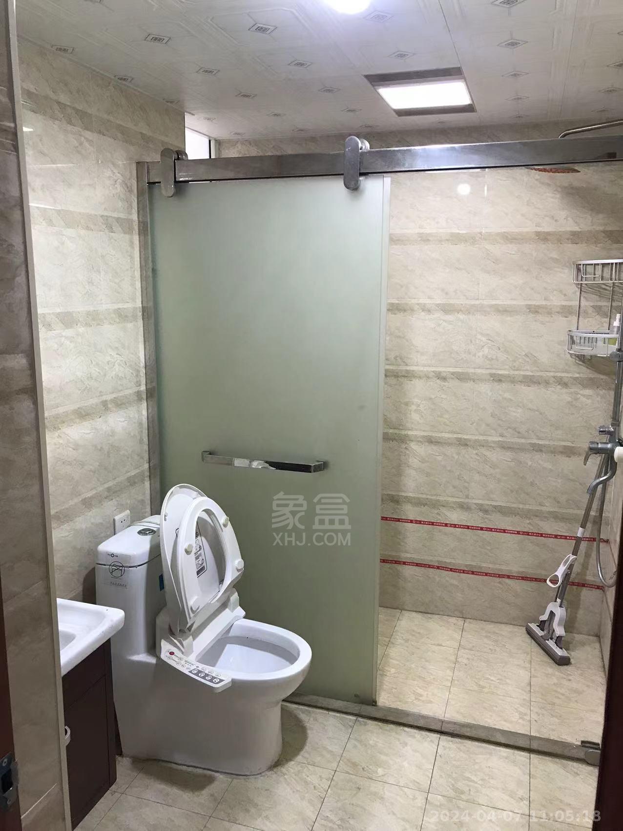 佳兆业金域天下三期  3室2厅1卫   2300.00元/月室内图