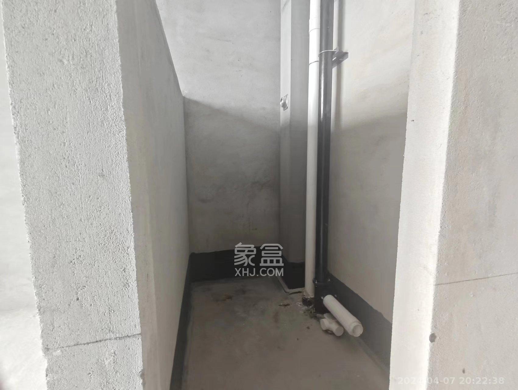 卓越中寰  1室1厅1卫   1500.00元/月室内图