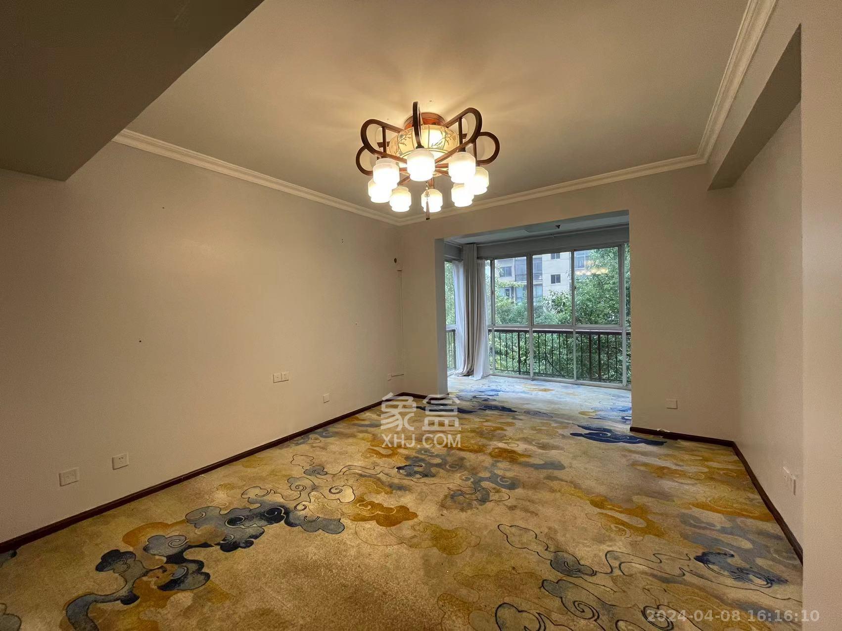 金色比华利 5室2厅3卫 5200.00元/月 金色比华利 5室2厅3卫 5200.00元/月室内图