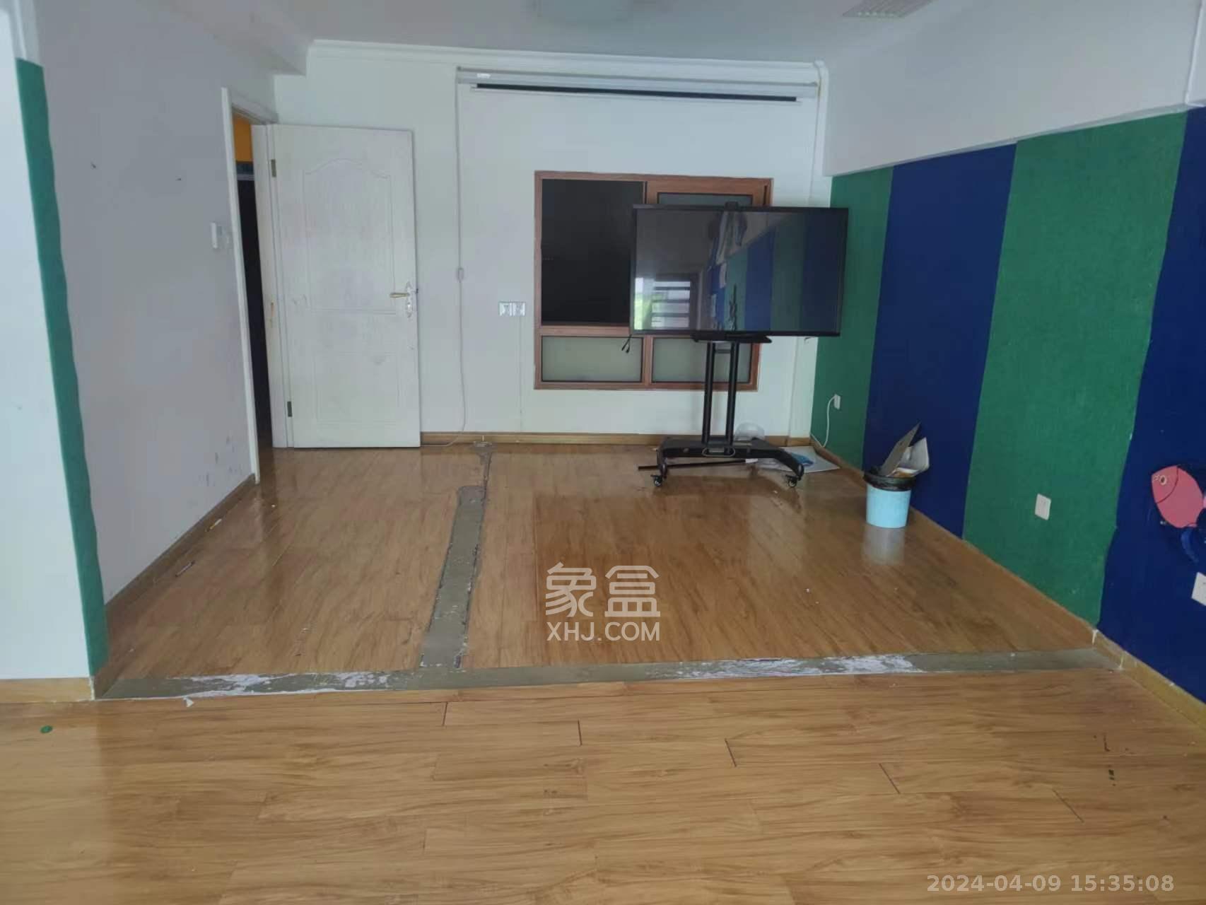 奥林匹克花园   102.46㎡     10000.00元/月室内图