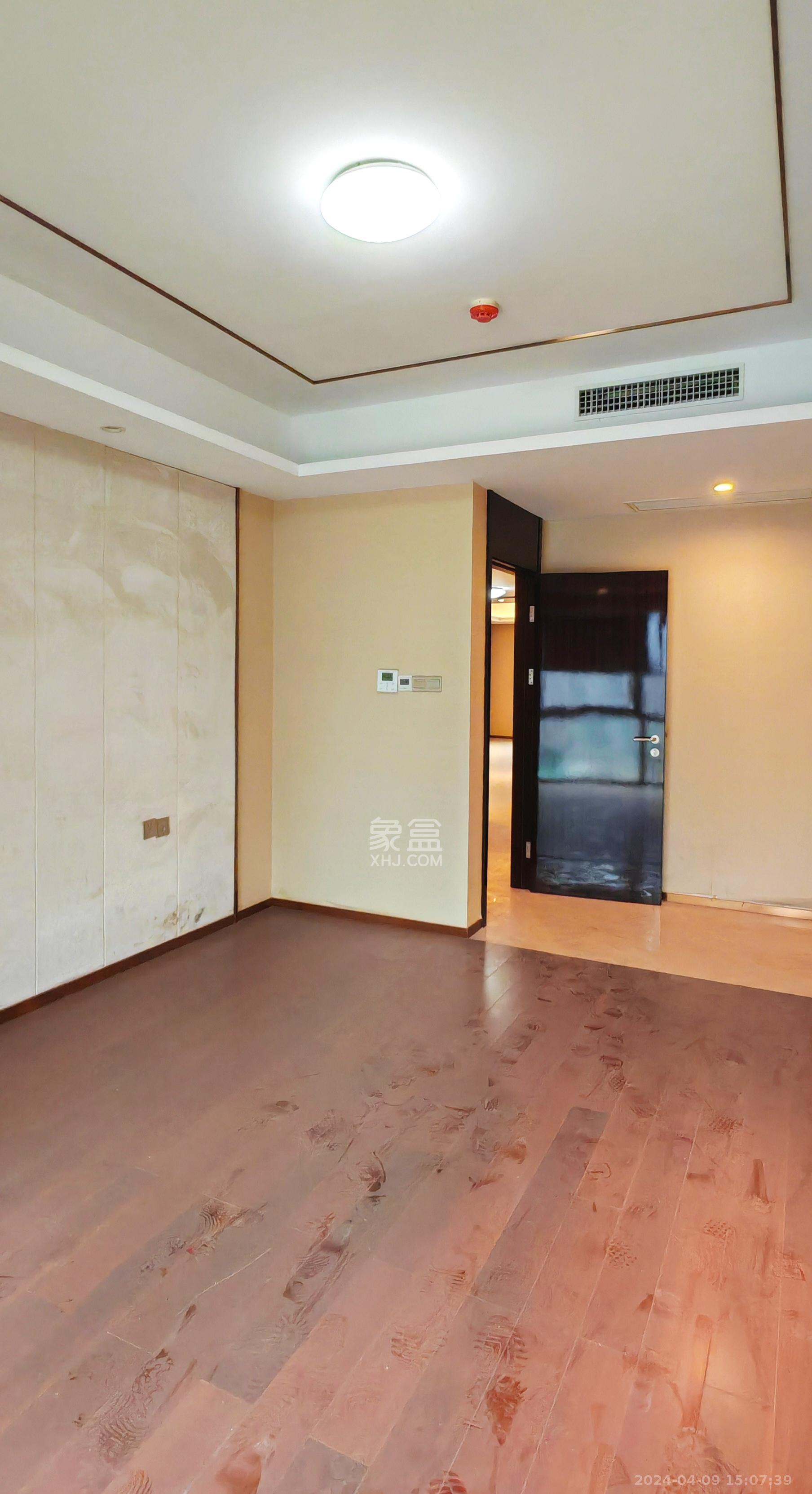 北辰定江洋  3室2厅1卫   13000.00元/月室内图