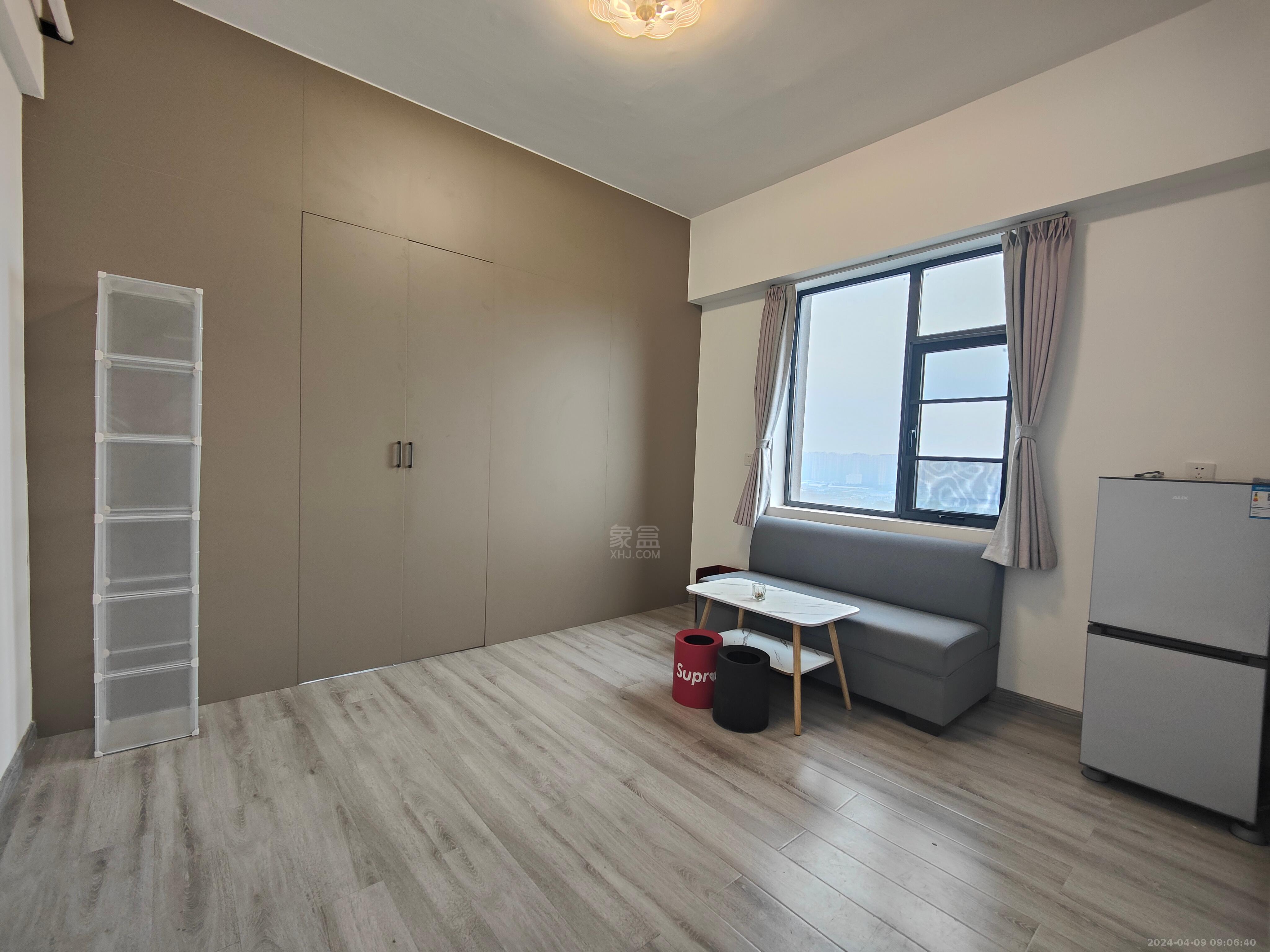 朗廷览江  1室1厅1卫   1900.00元/月室内图