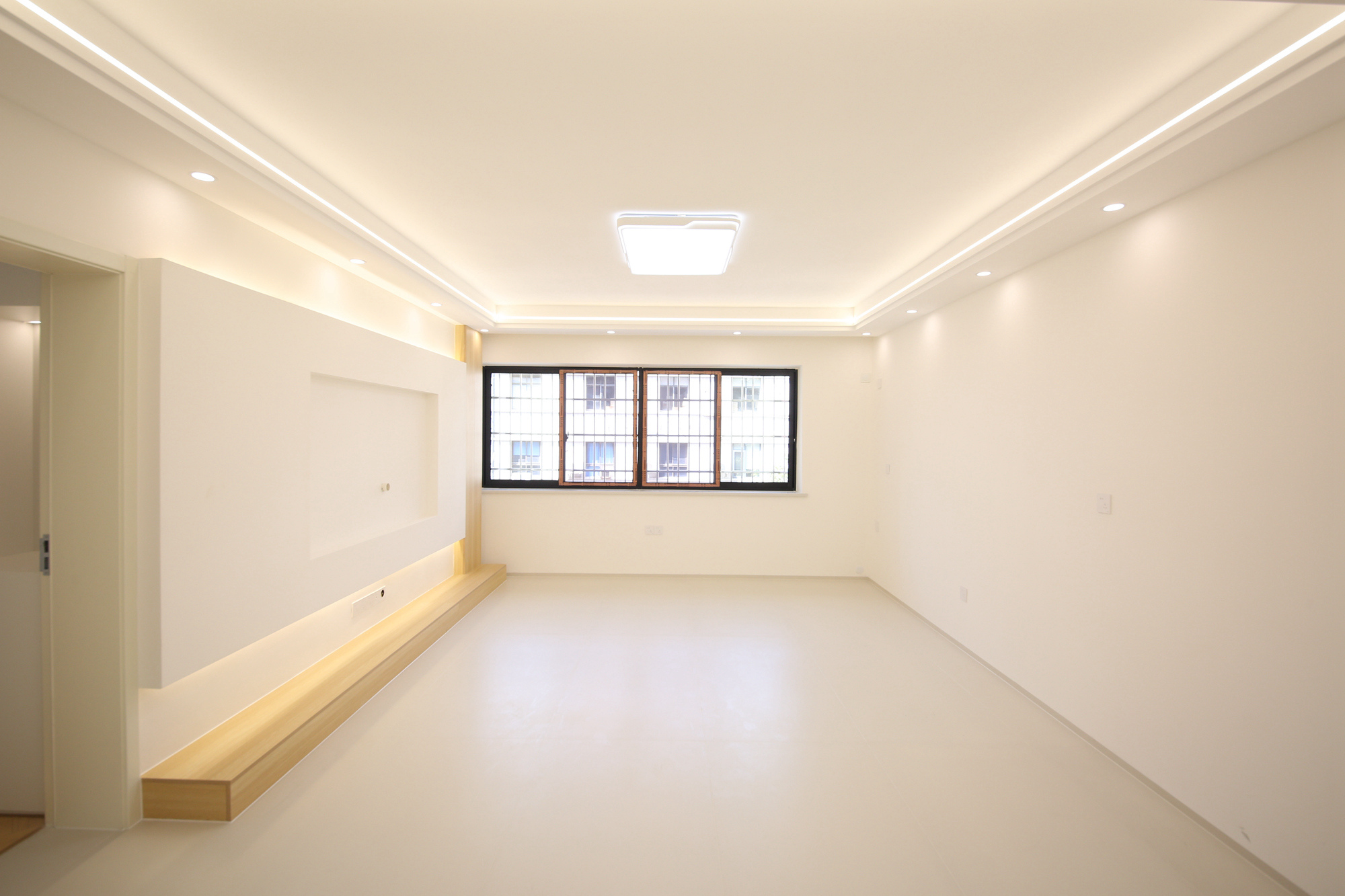 新富城  2室1厅1卫    88.8万客厅