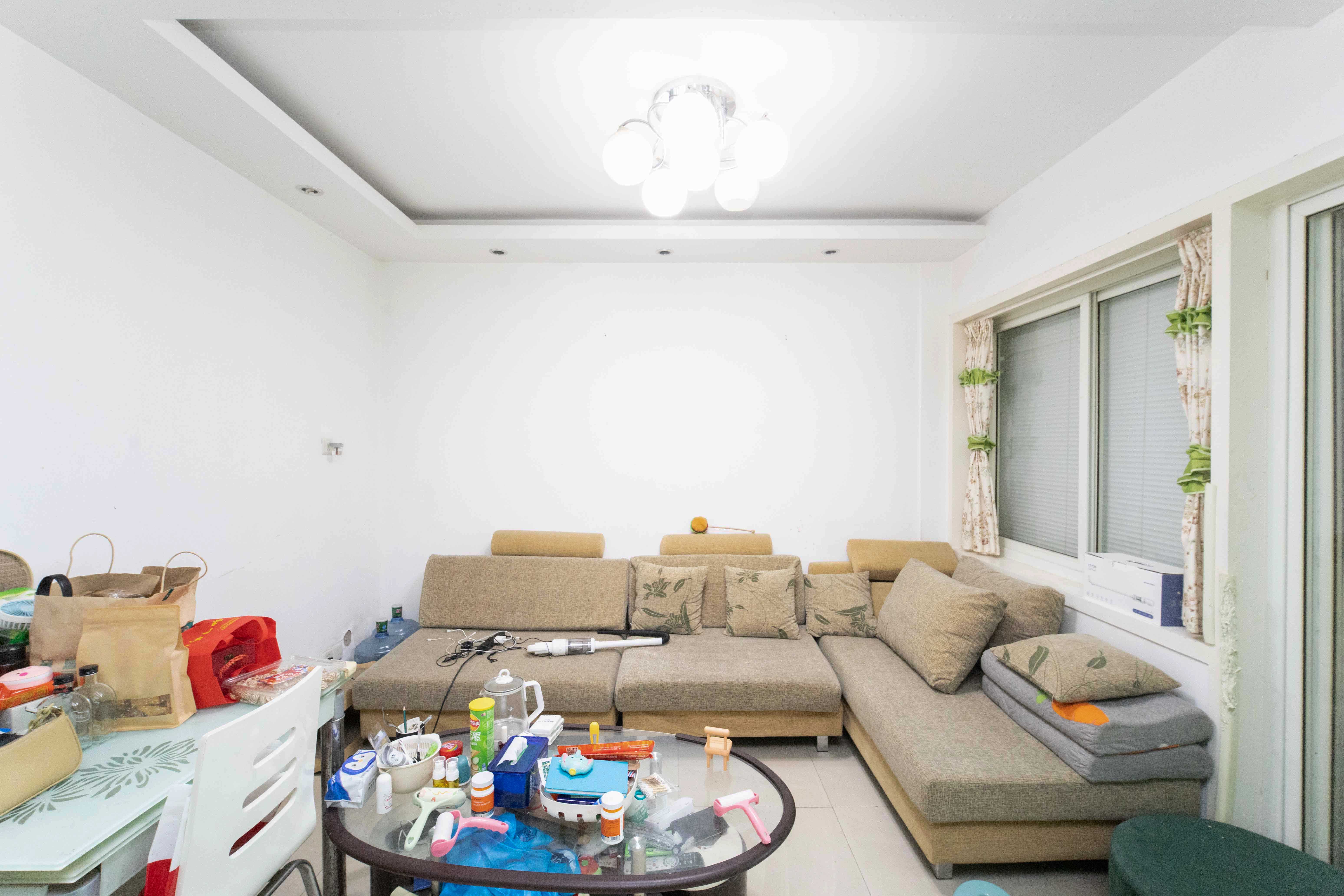 马王堆商贸城  1室1厅1卫    25.8万客厅