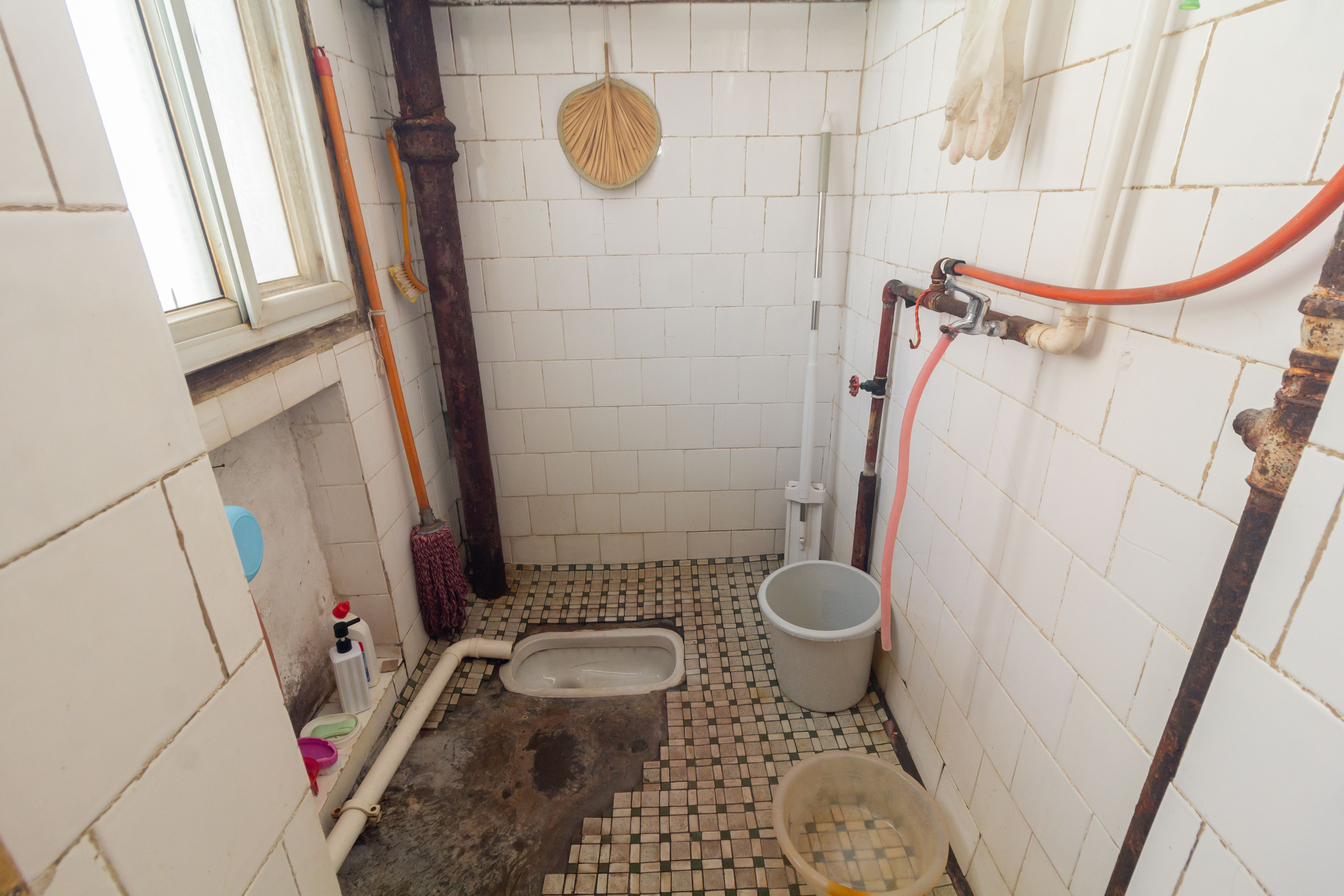 三六一四厂宿舍 2室2厅1卫 32.0万 三六一四厂宿舍 2室2厅1卫 32.0万卫生间