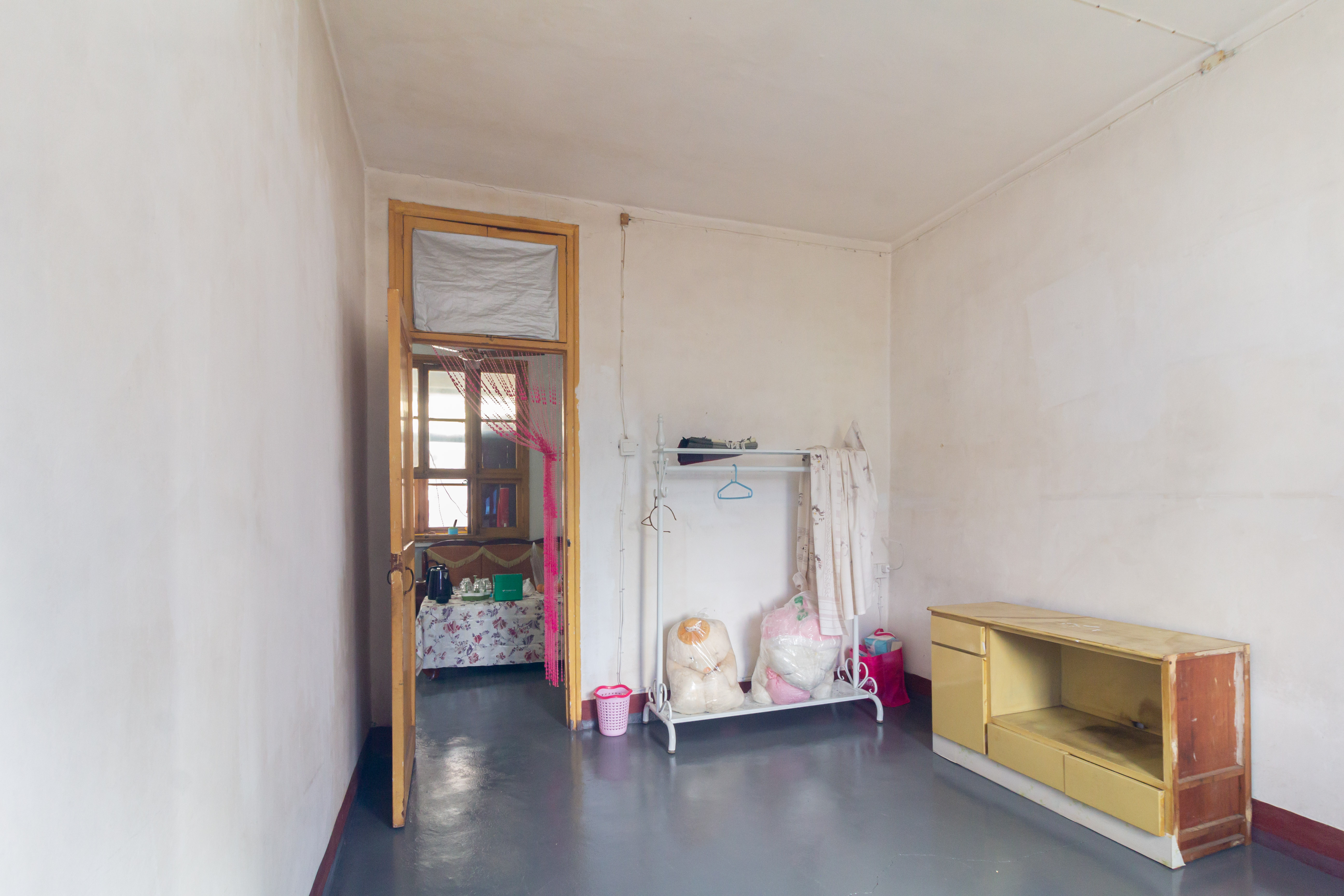 三六一四厂宿舍 2室2厅1卫 32.0万 三六一四厂宿舍 2室2厅1卫 32.0万卧室