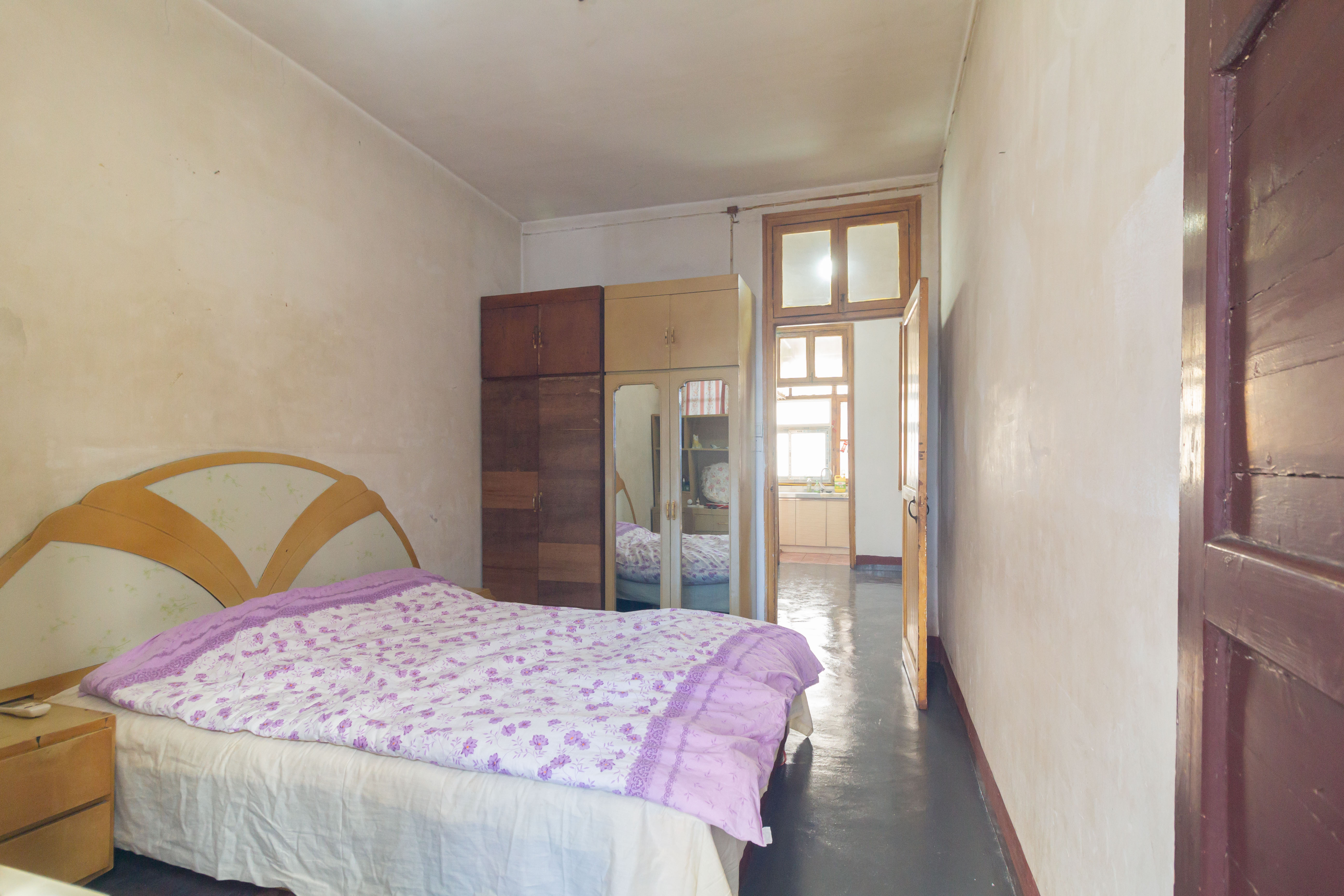 三六一四厂宿舍 2室2厅1卫 32.0万 三六一四厂宿舍 2室2厅1卫 32.0万卧室