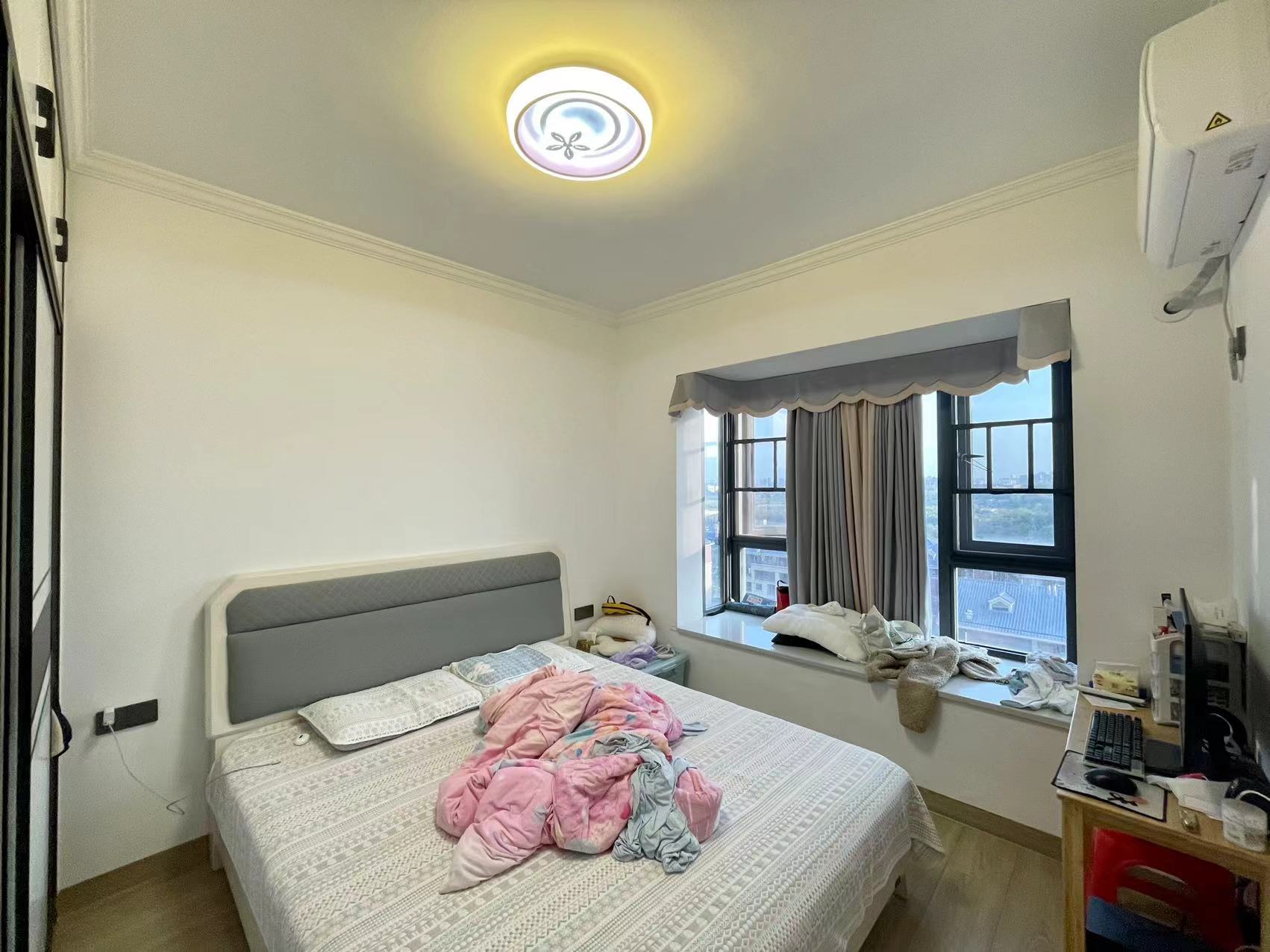 盛世金龙湾 3室2厅2卫 49.8万 盛世金龙湾 3室2厅2卫 49.8万室内图