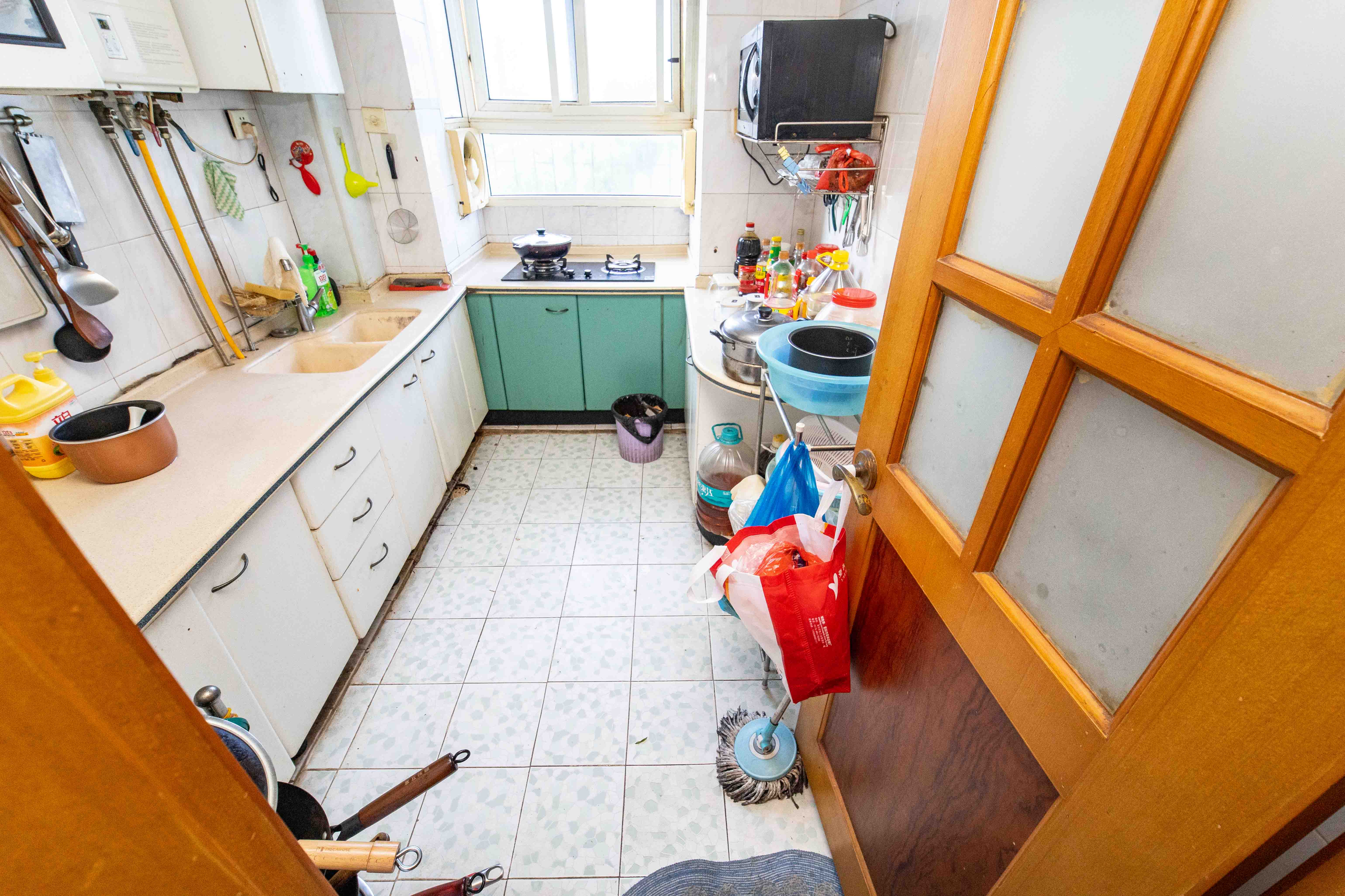 芙蓉区检察院宿舍 3室2厅2卫 105.0万 芙蓉区检察院宿舍 3室2厅2卫 105.0万厨房