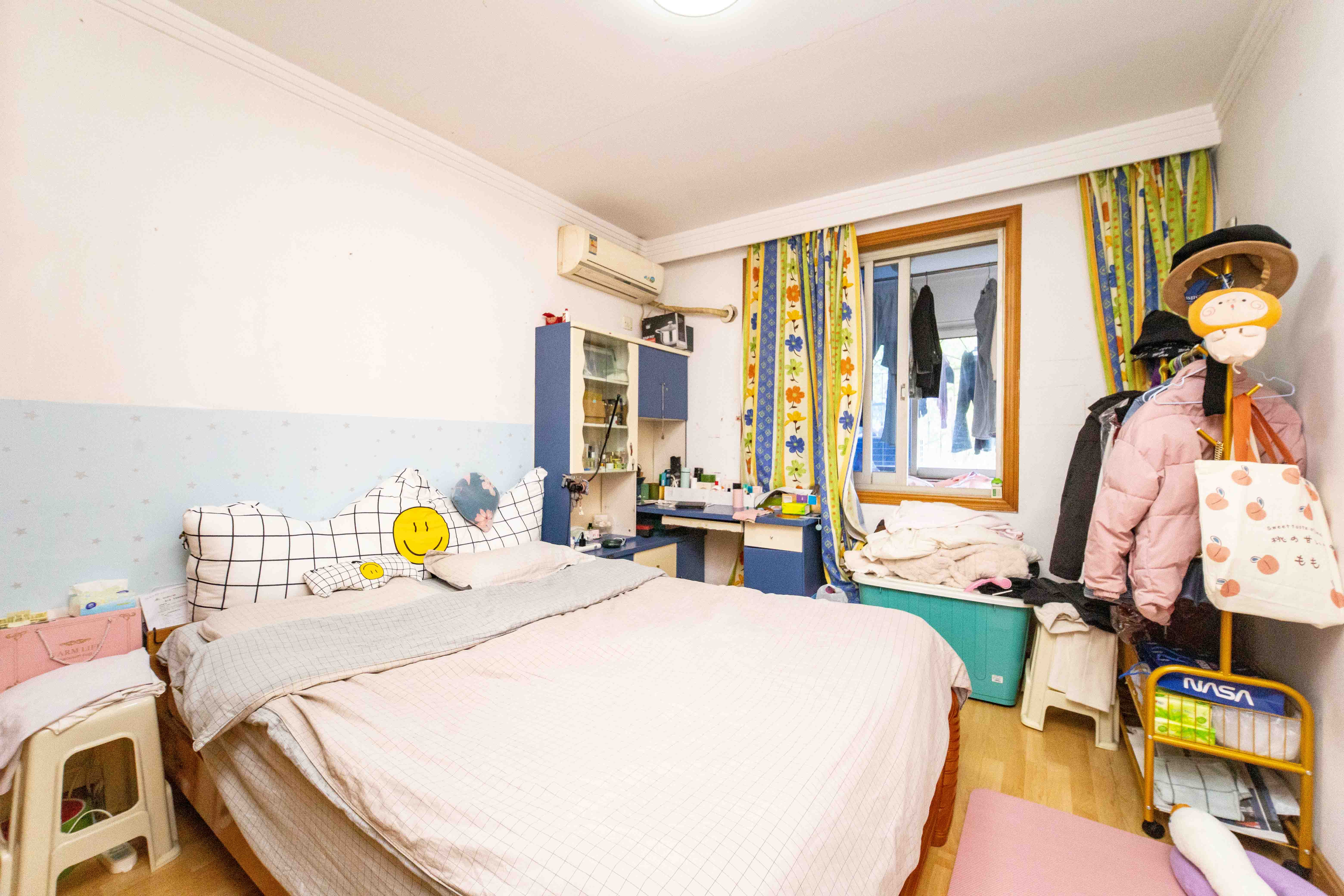 芙蓉区检察院宿舍 3室2厅2卫 105.0万 芙蓉区检察院宿舍 3室2厅2卫 105.0万卧室