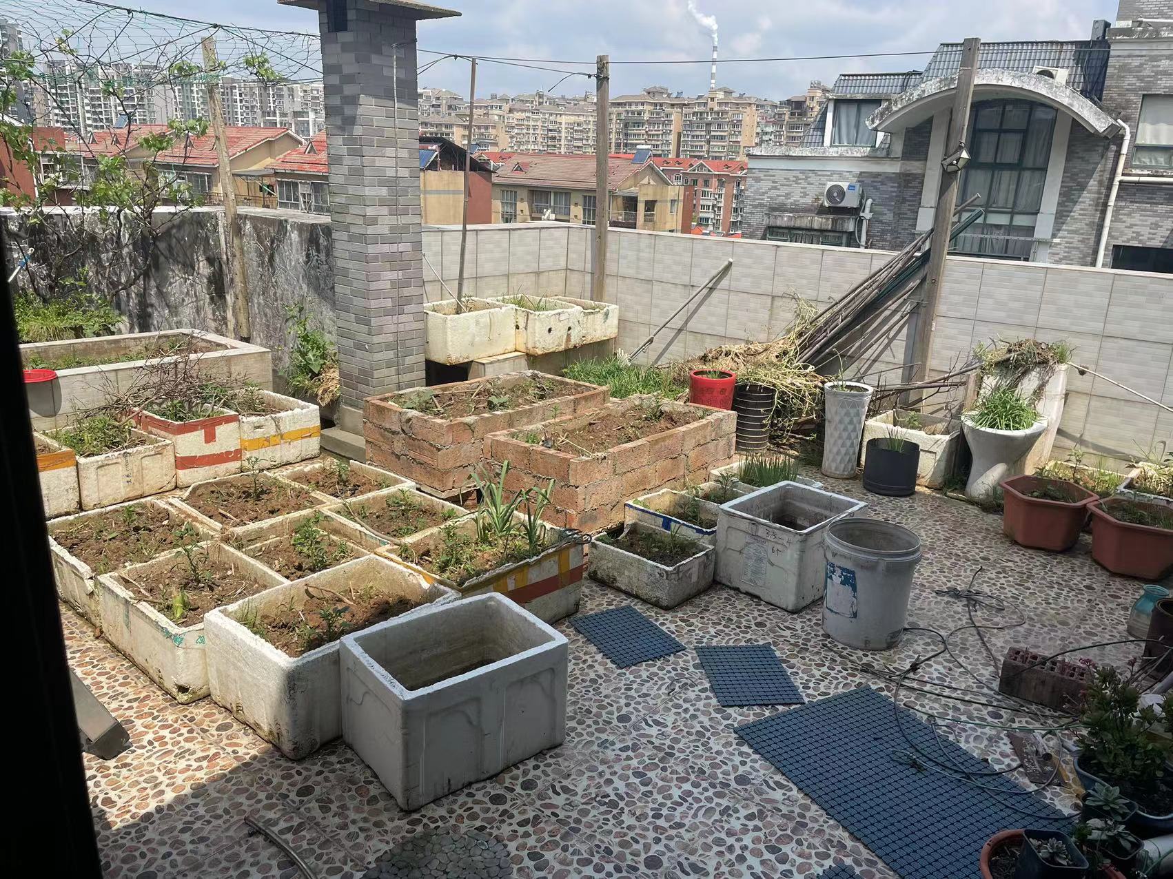 海创明珠花园 5室2厅3卫 98.0万 海创明珠花园 5室2厅3卫 98.0万室内图