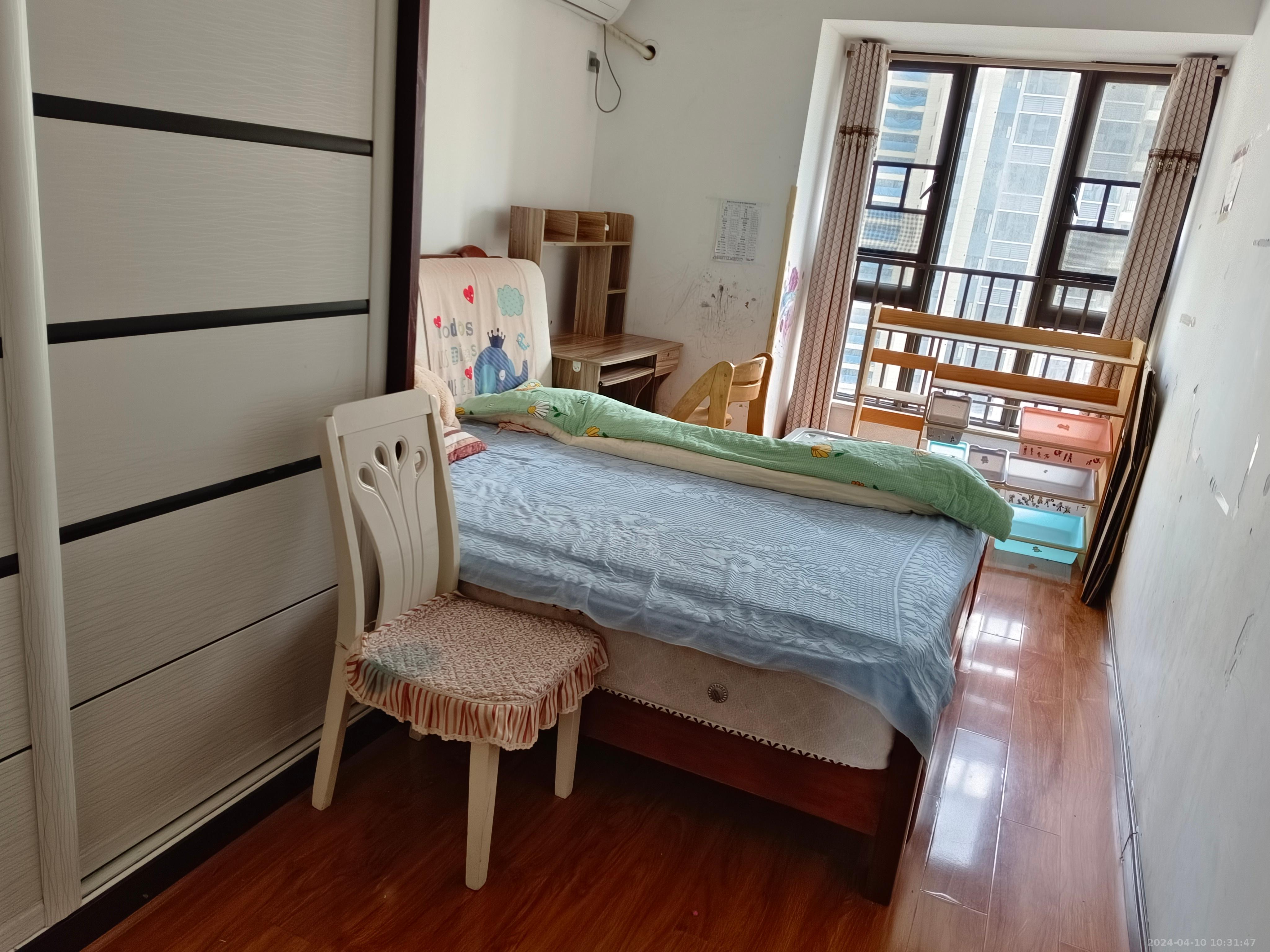 佳兆业金域天下二期  3室2厅2卫   1800.00元/月室内图
