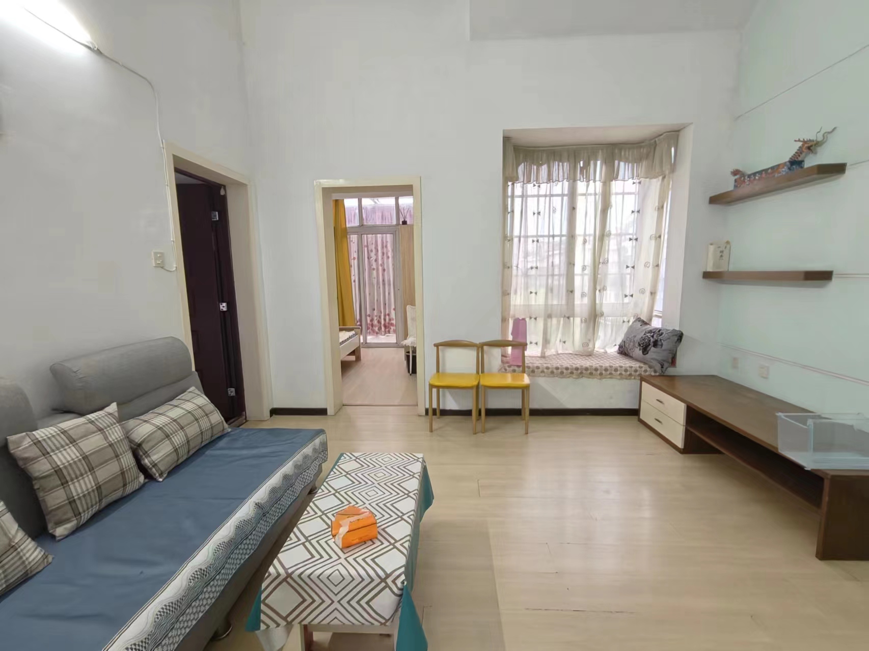 珠江丽园 1室1厅1卫 26.8万 珠江丽园 1室1厅1卫 26.8万室内图