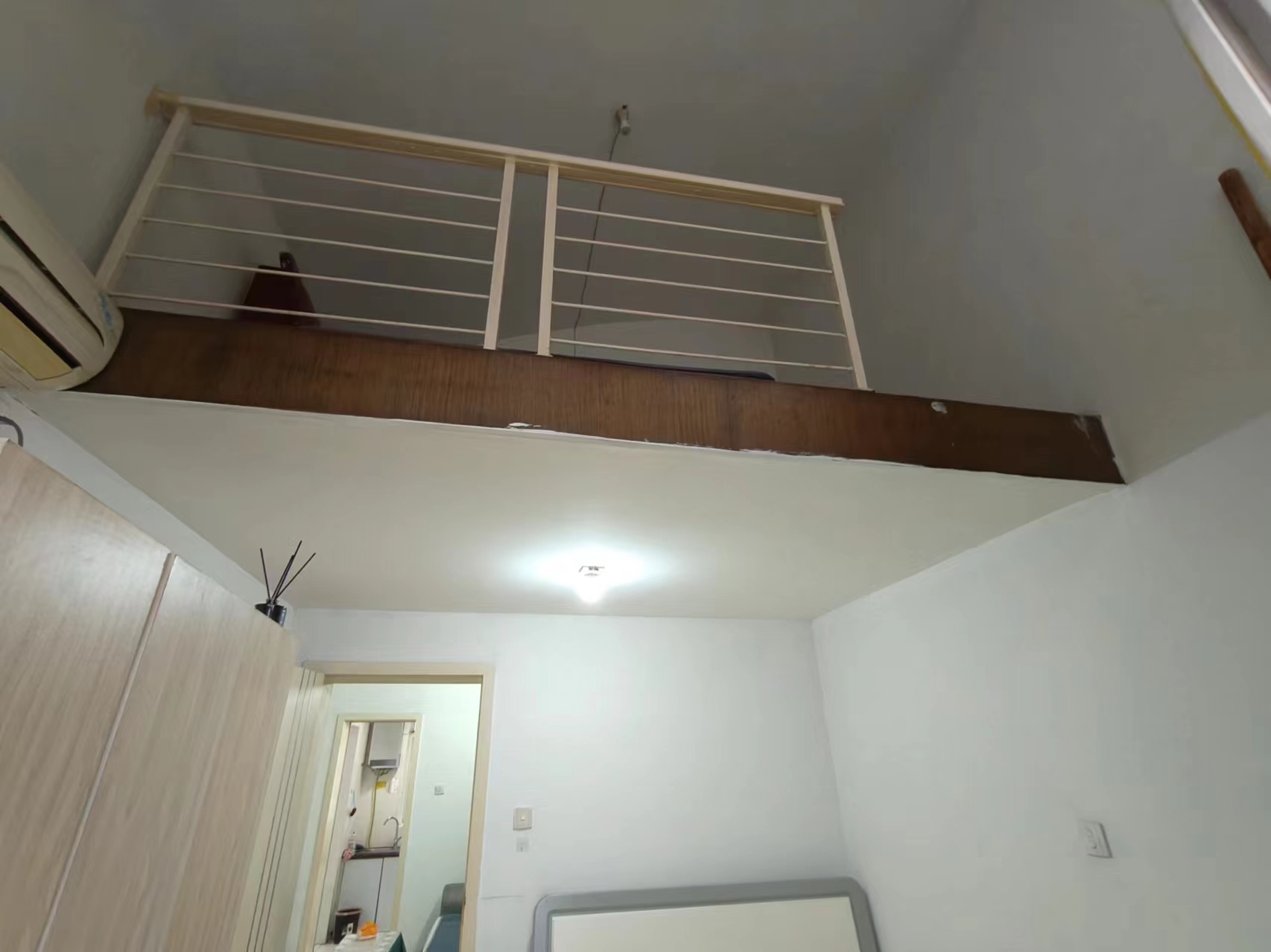 珠江丽园 1室1厅1卫 26.8万 珠江丽园 1室1厅1卫 26.8万室内图