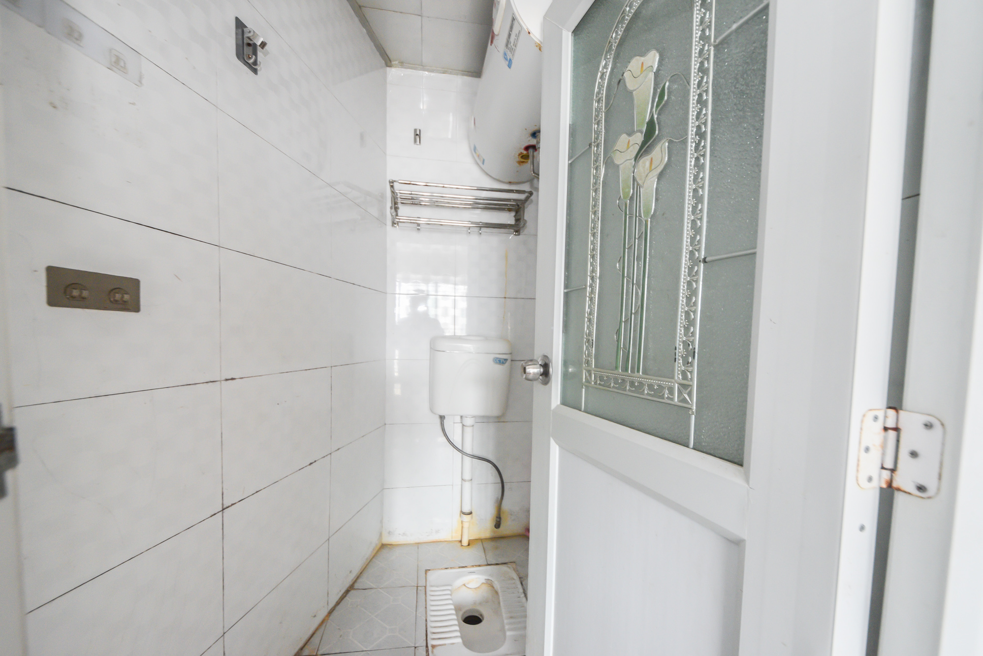 菁华源  4室2厅2卫    95.0万卫生间