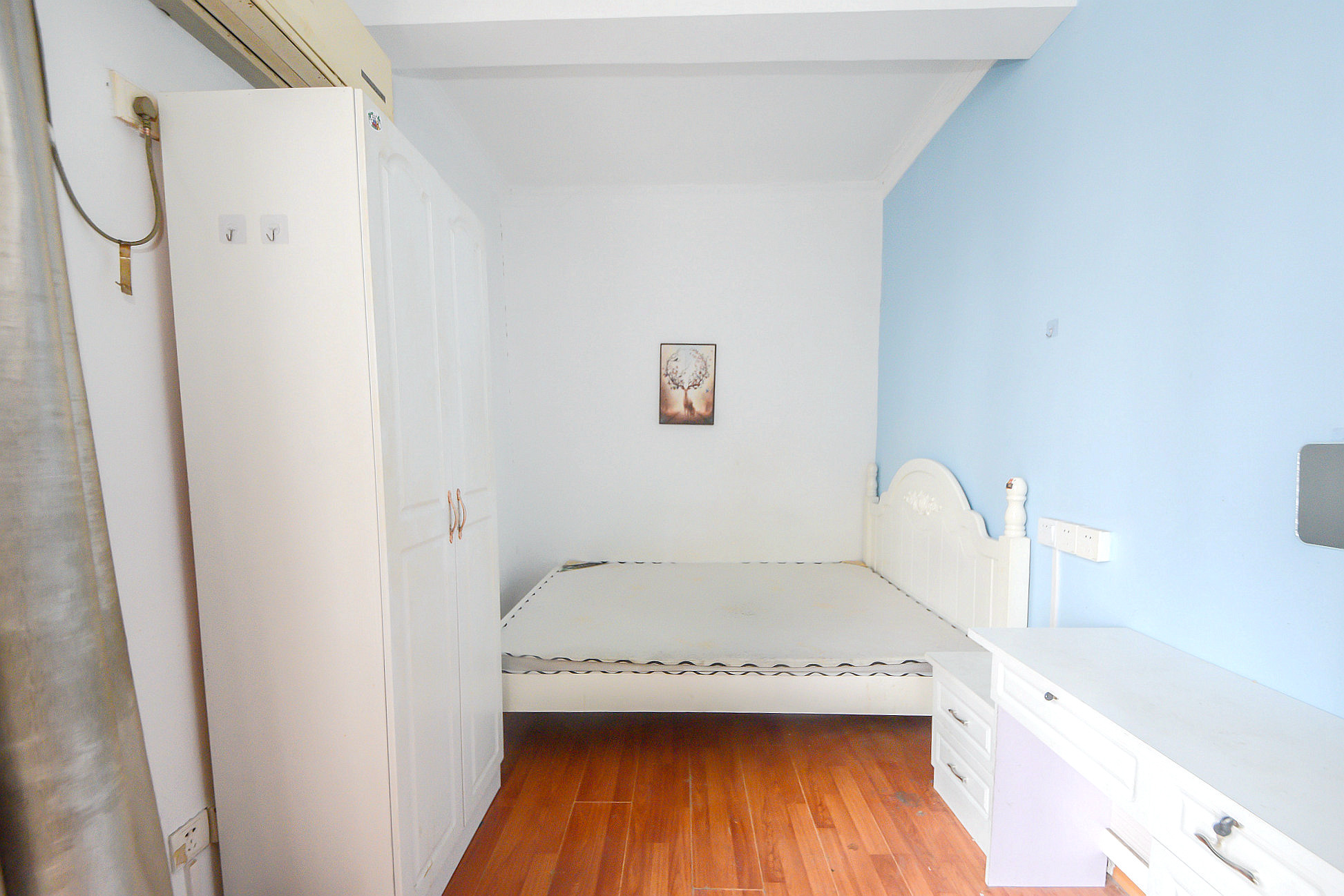 菁华源  4室2厅2卫    95.0万卧室