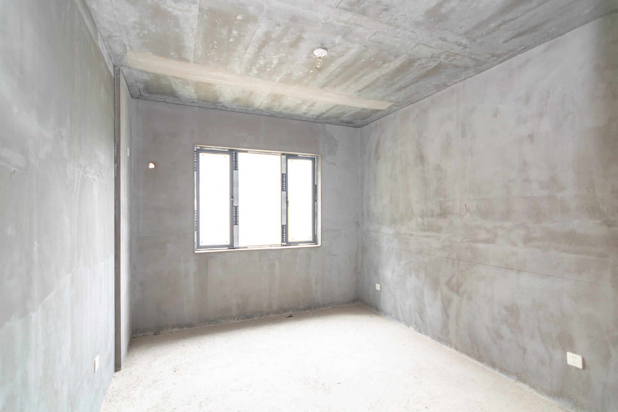 澳海月亮湾 3室2厅2卫 72.5万 澳海月亮湾 3室2厅2卫 72.5万卧室