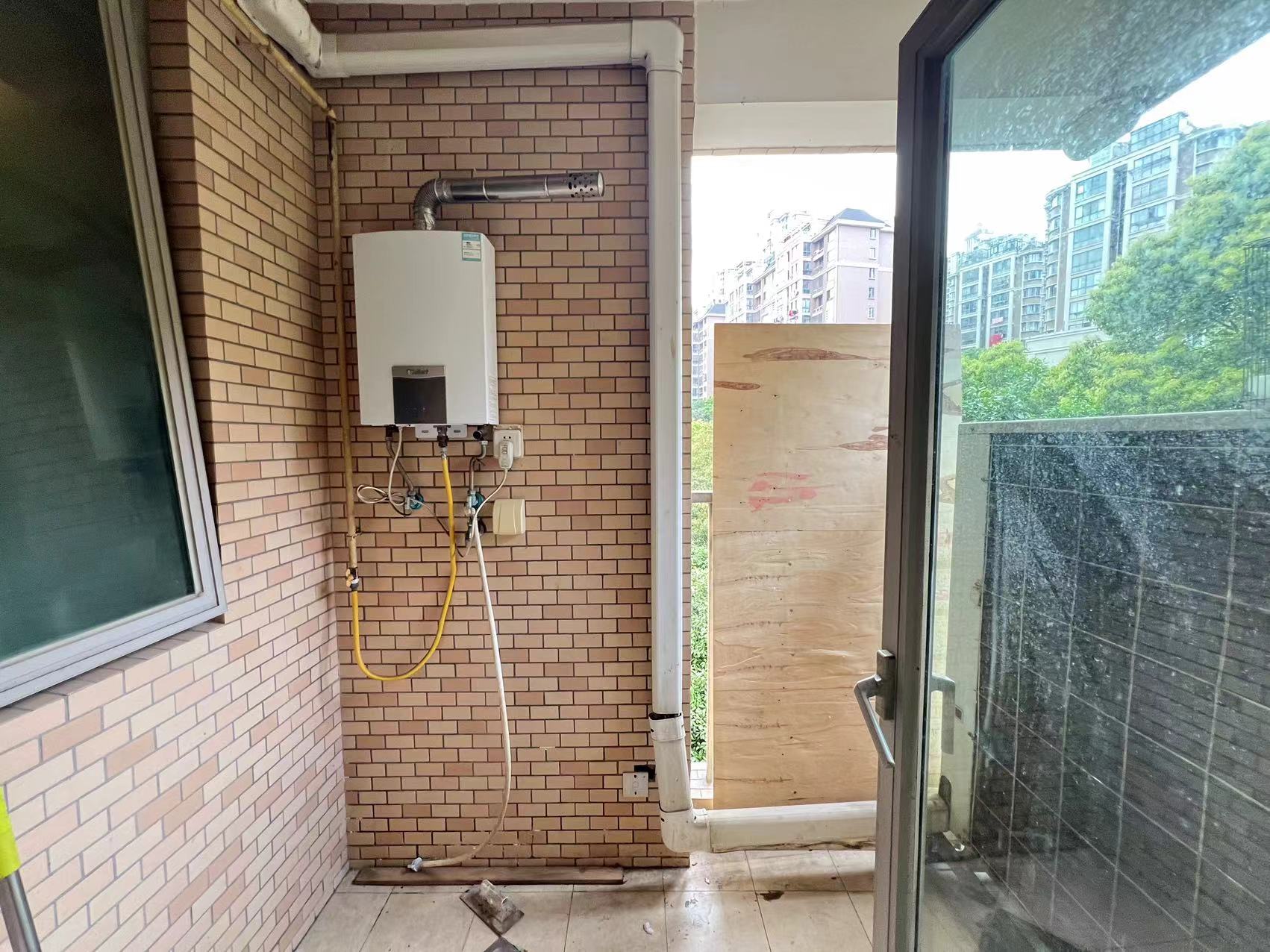 晋合湘水湾一期 3室2厅2卫 90.00万 晋合湘水湾一期 3室2厅2卫 90.00万室内图