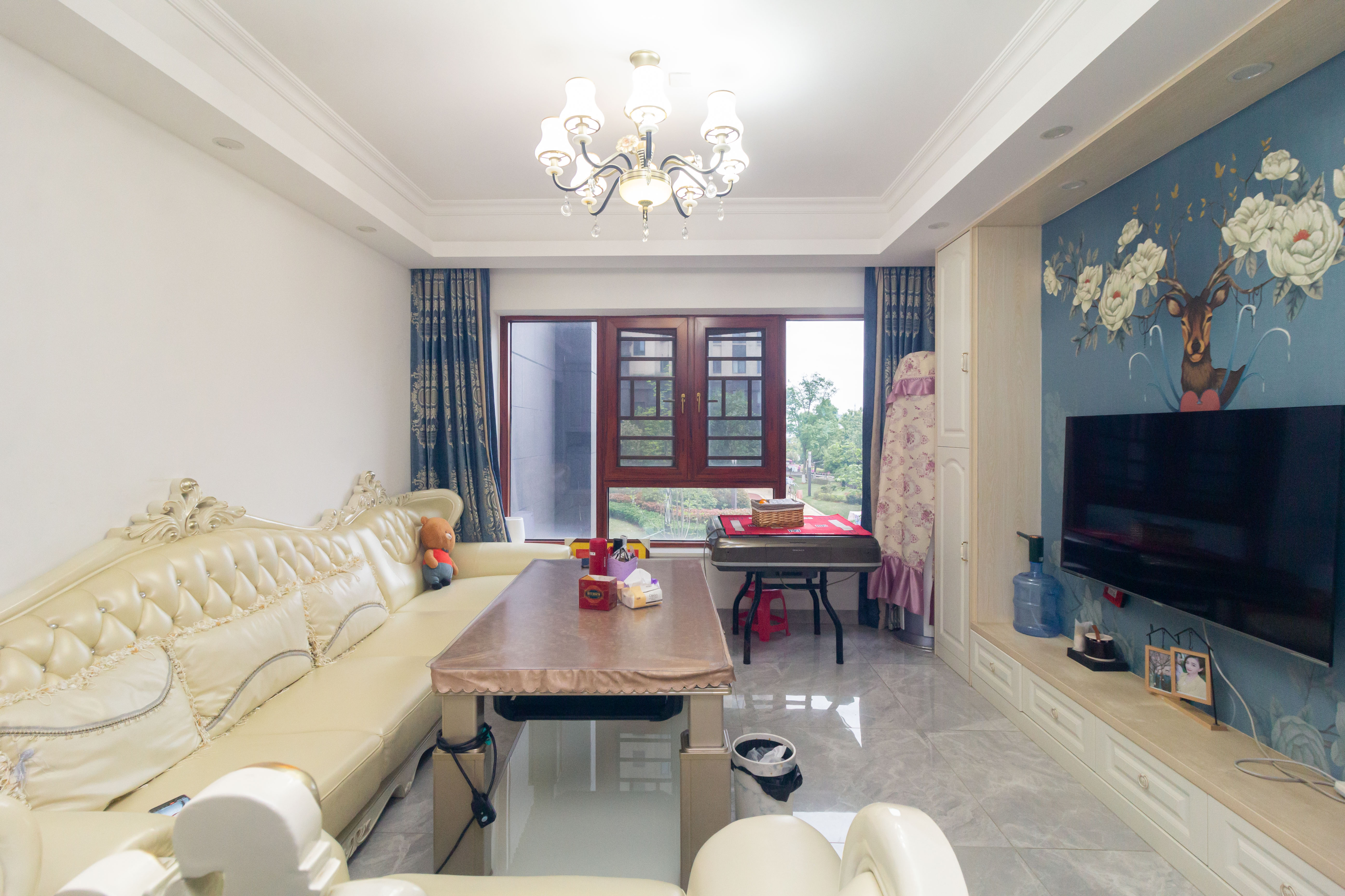 金科天悦(金科美邻汇) 3室2厅2卫 75.0万 金科天悦(金科美邻汇) 3室2厅2卫 75.0万客厅