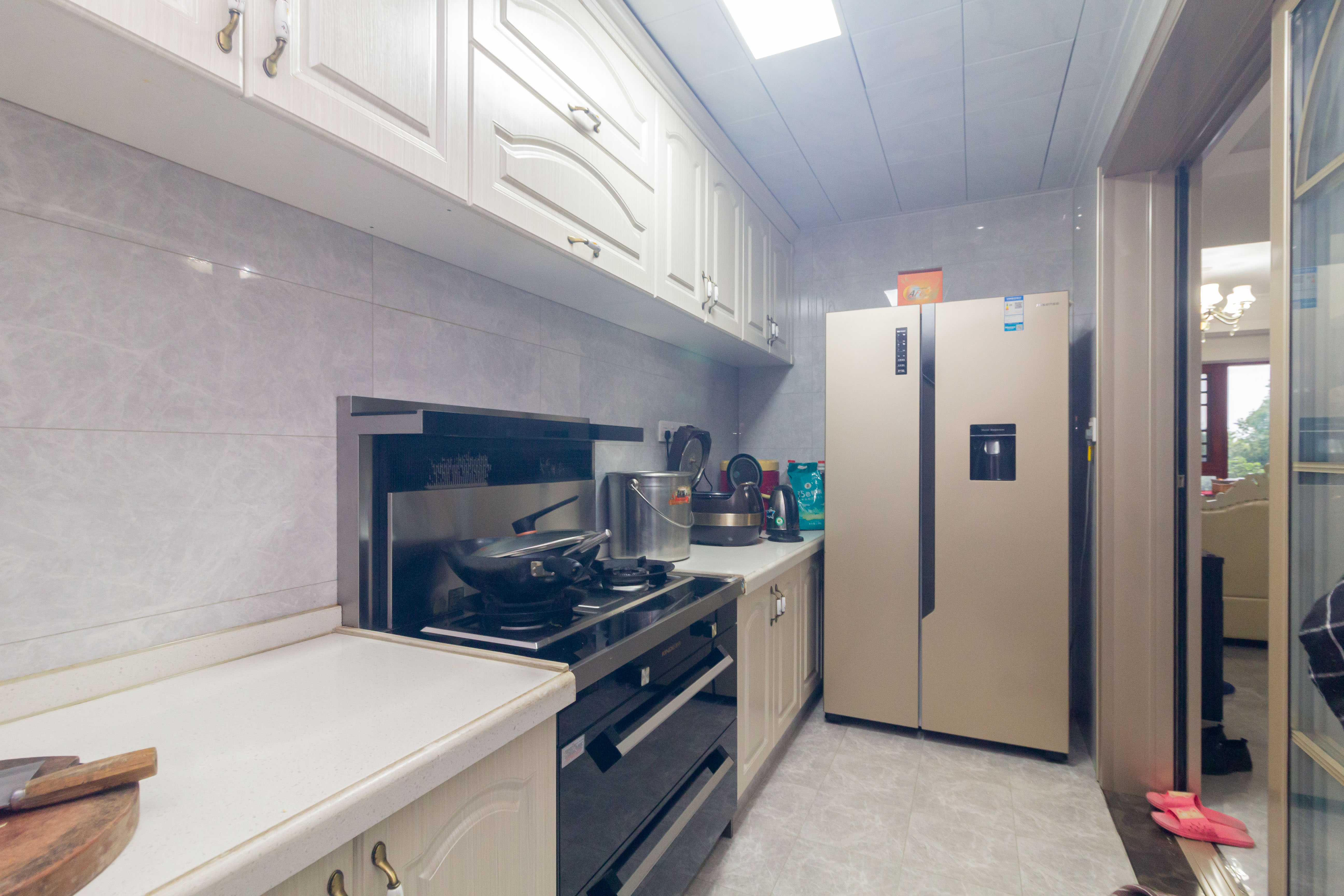 金科天悦(金科美邻汇) 3室2厅2卫 75.0万 金科天悦(金科美邻汇) 3室2厅2卫 75.0万厨房