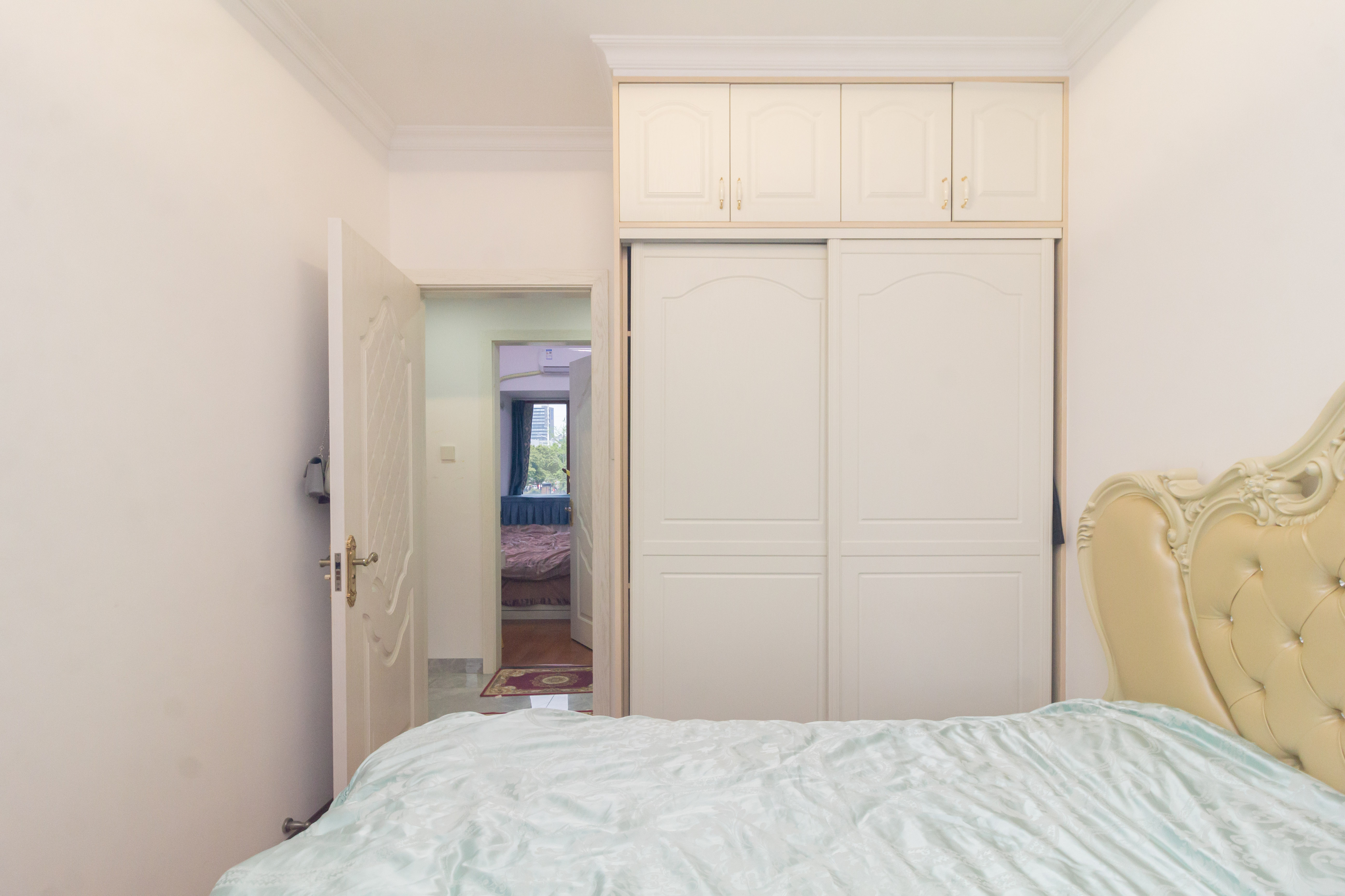 金科天悦(金科美邻汇) 3室2厅2卫 75.0万 金科天悦(金科美邻汇) 3室2厅2卫 75.0万卧室