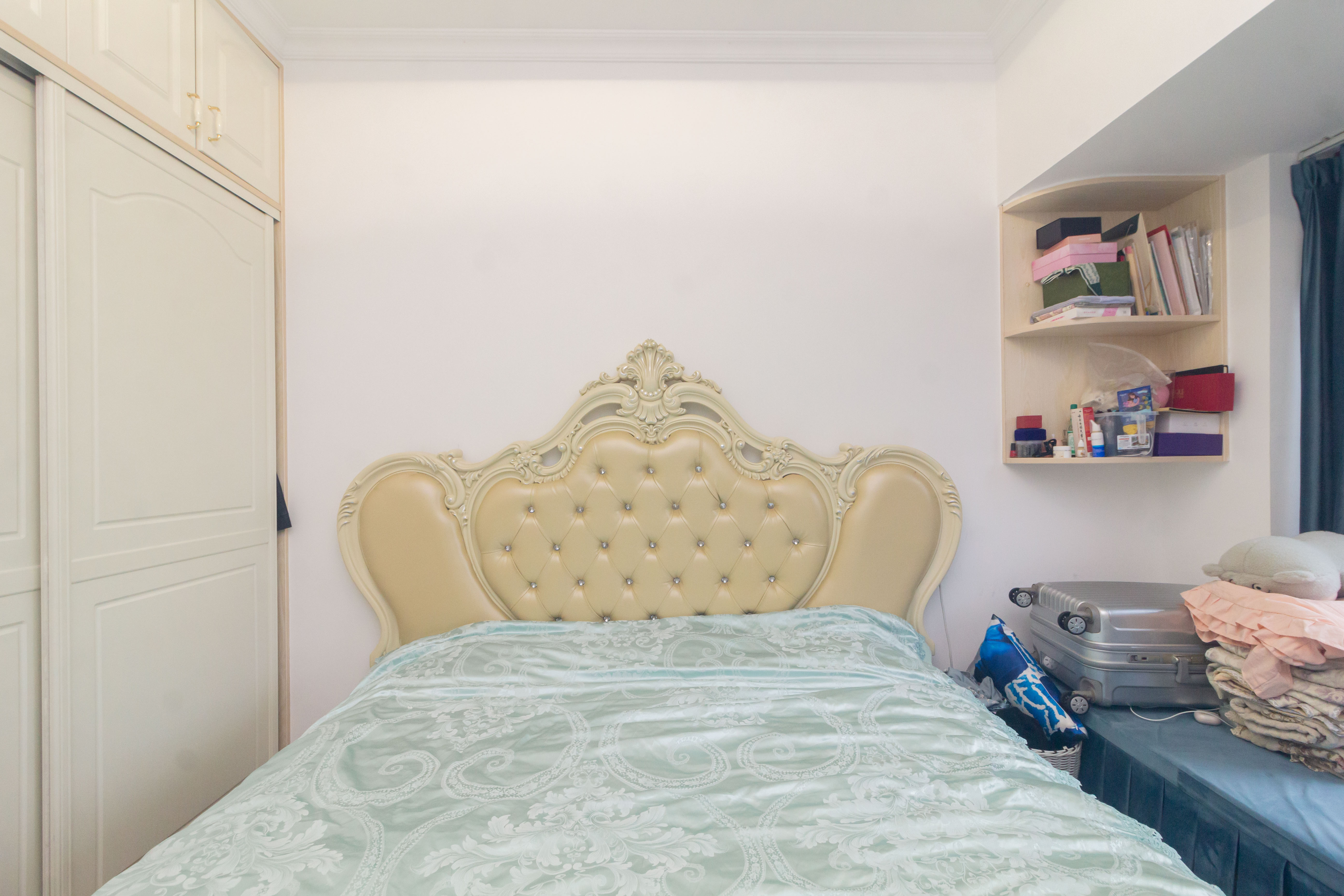 金科天悦(金科美邻汇) 3室2厅2卫 75.0万 金科天悦(金科美邻汇) 3室2厅2卫 75.0万卧室