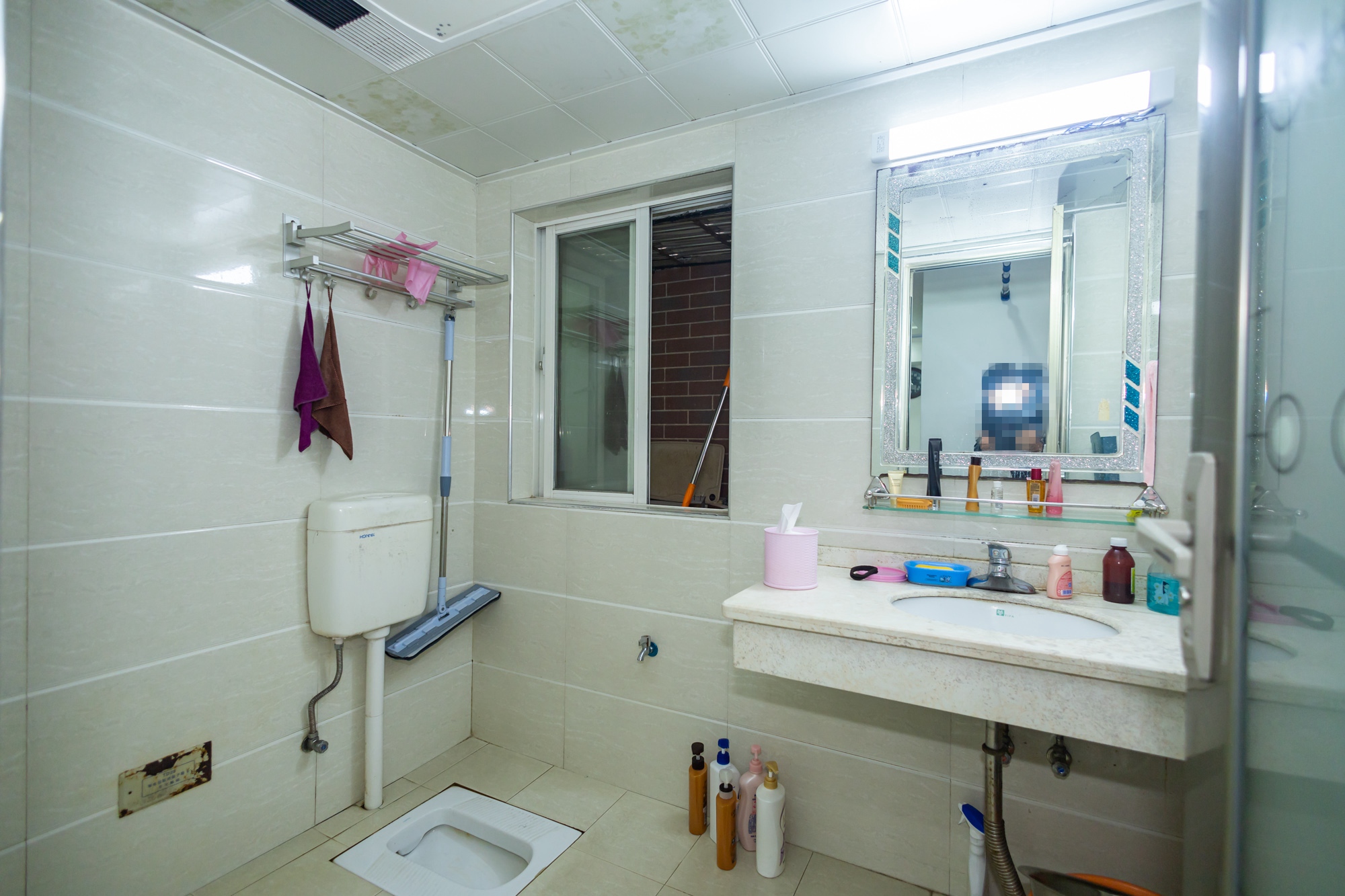 星城雅郡 4室2厅2卫 83.44万 星城雅郡 4室2厅2卫 83.44万卫生间