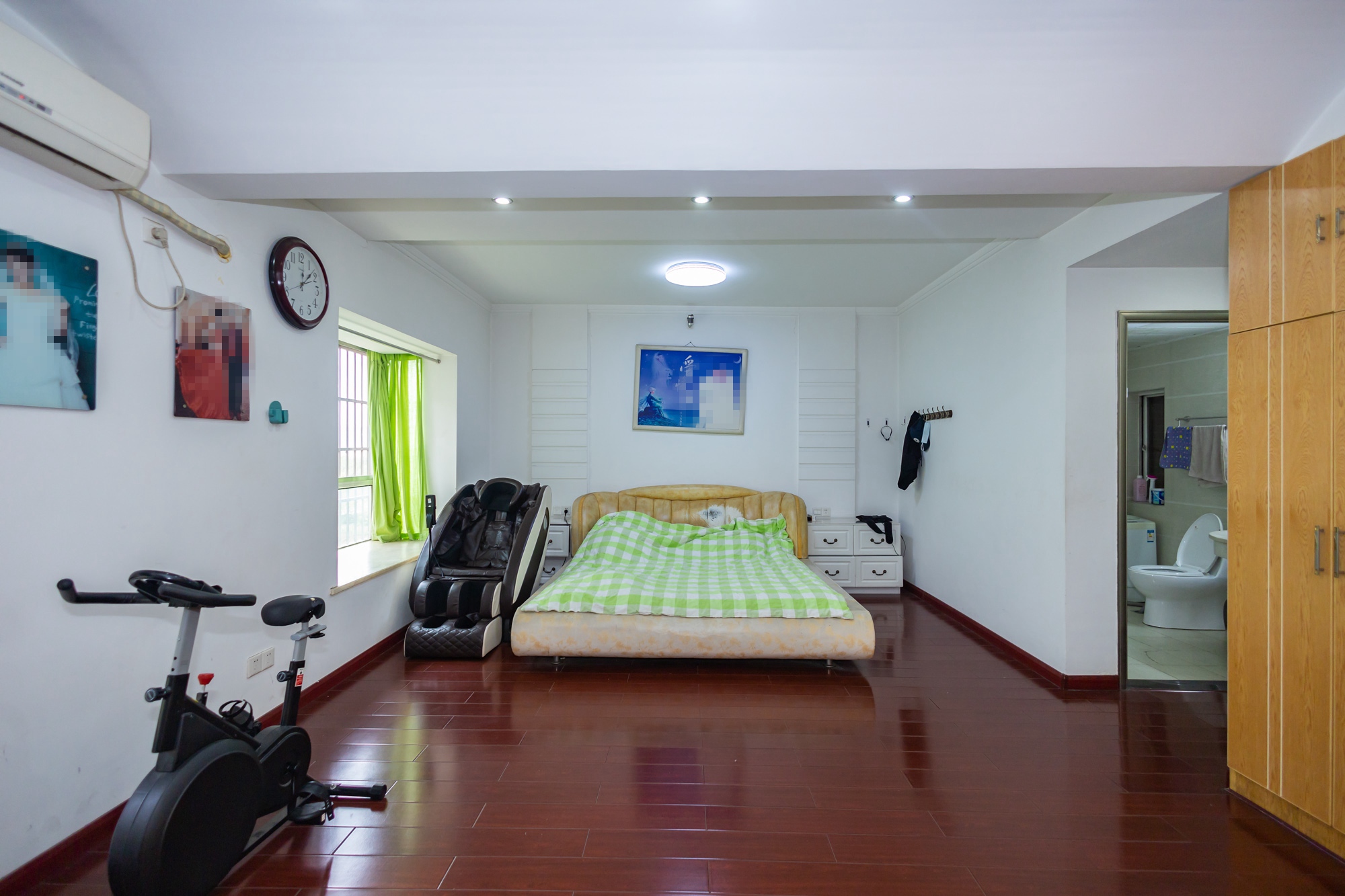 星城雅郡 4室2厅2卫 83.44万 星城雅郡 4室2厅2卫 83.44万卧室