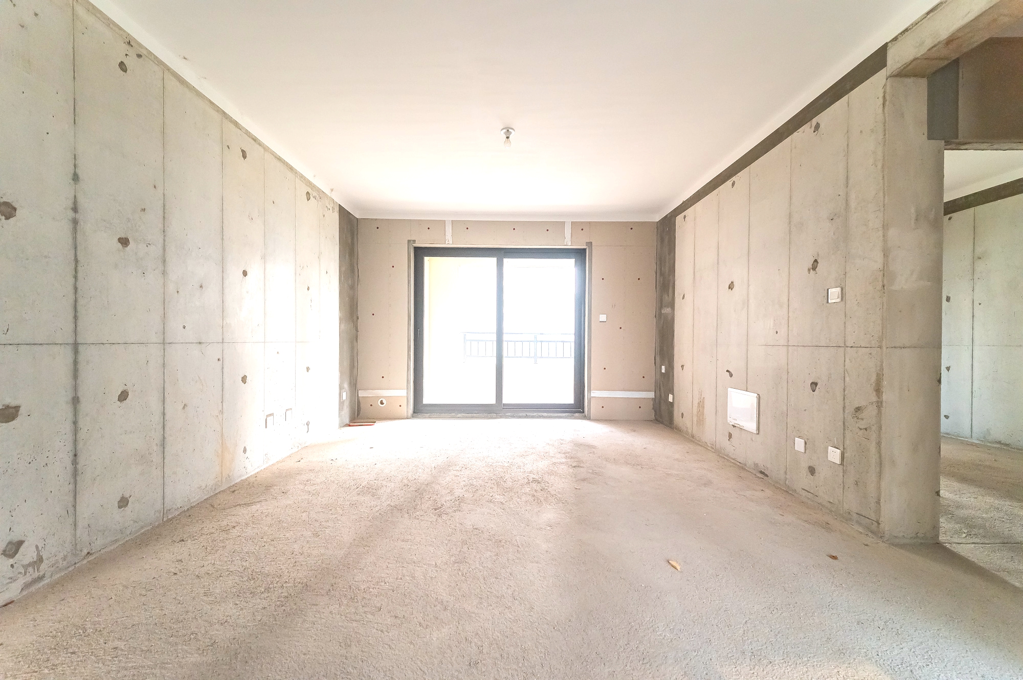 旭辉美的东樾城  4室2厅2卫    115.0万 旭辉美的东樾城  4室2厅2卫    115.0万客厅