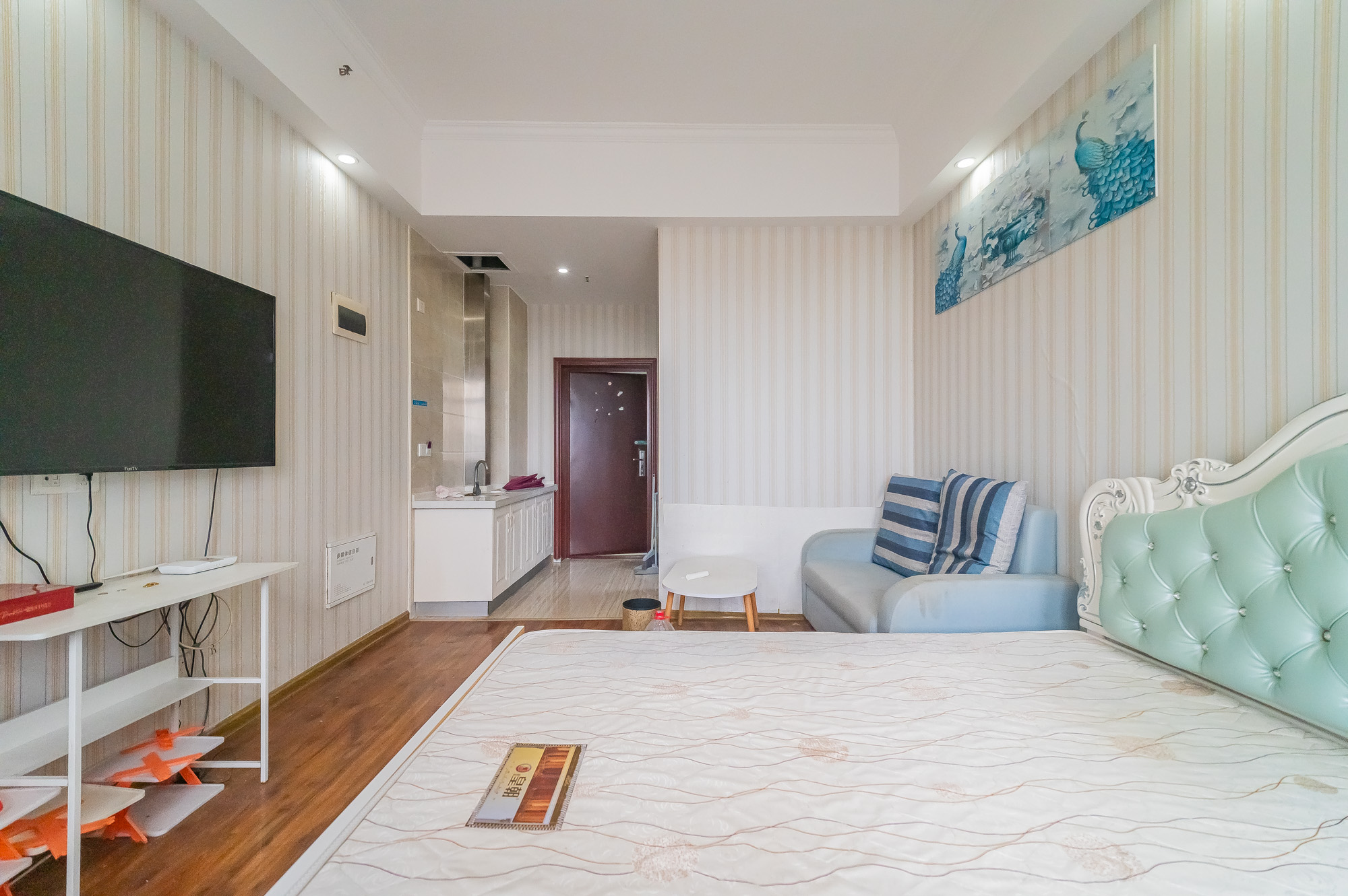 兆坤星悦荟 1室1厅1卫 20.0万 兆坤星悦荟 1室1厅1卫 20.0万客厅