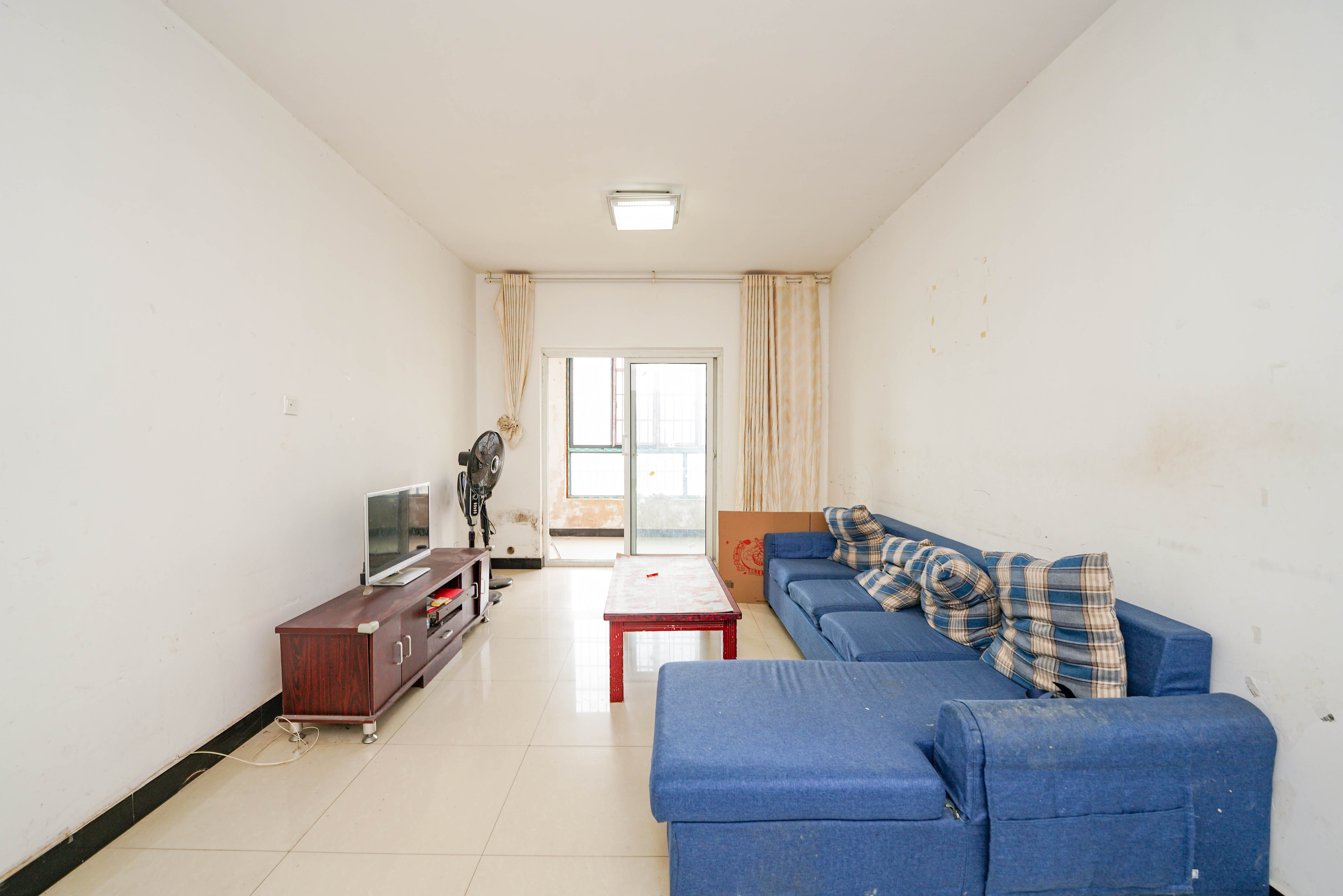 山水印象(愿景想山)  2室2厅2卫    32.0万 山水印象(愿景想山)  2室2厅2卫    32.0万客厅