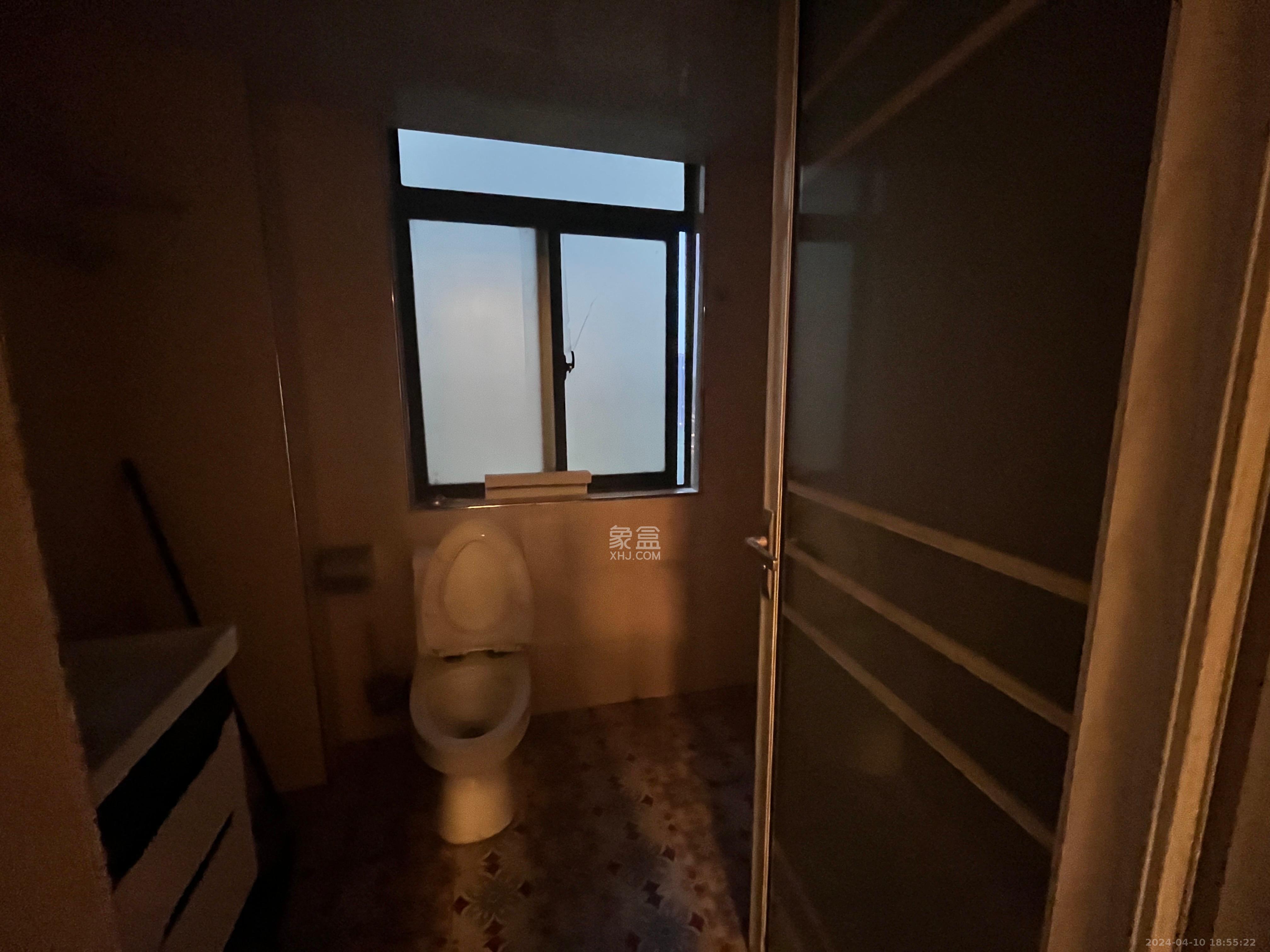 江河双水湾  3室2厅2卫   3300.00元/月室内图
