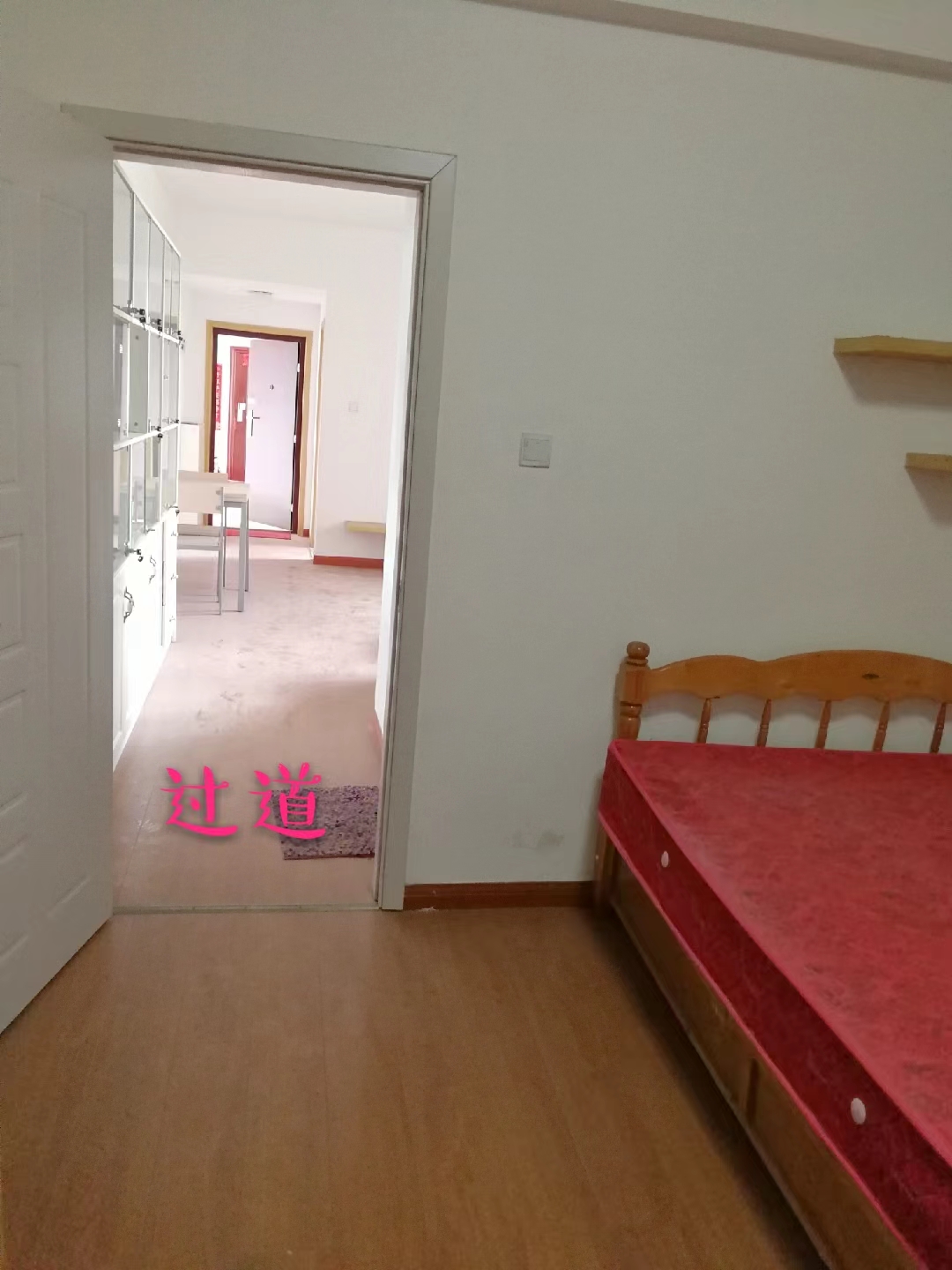 崇和中苑 1室1厅1卫 1500.00元/月 崇和中苑 1室1厅1卫 1500.00元/月室内图