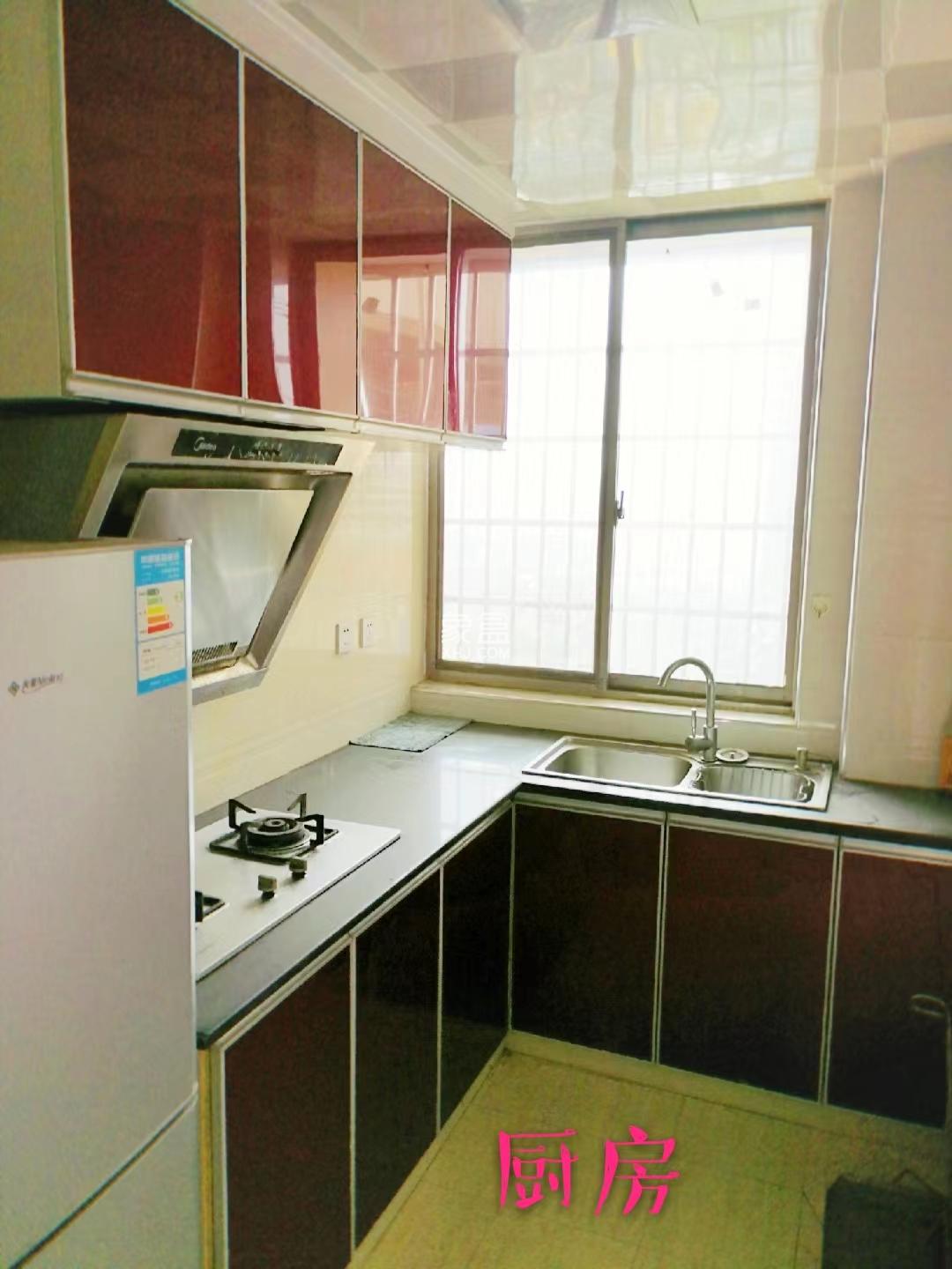 崇和中苑 1室1厅1卫 1500.00元/月 崇和中苑 1室1厅1卫 1500.00元/月室内图