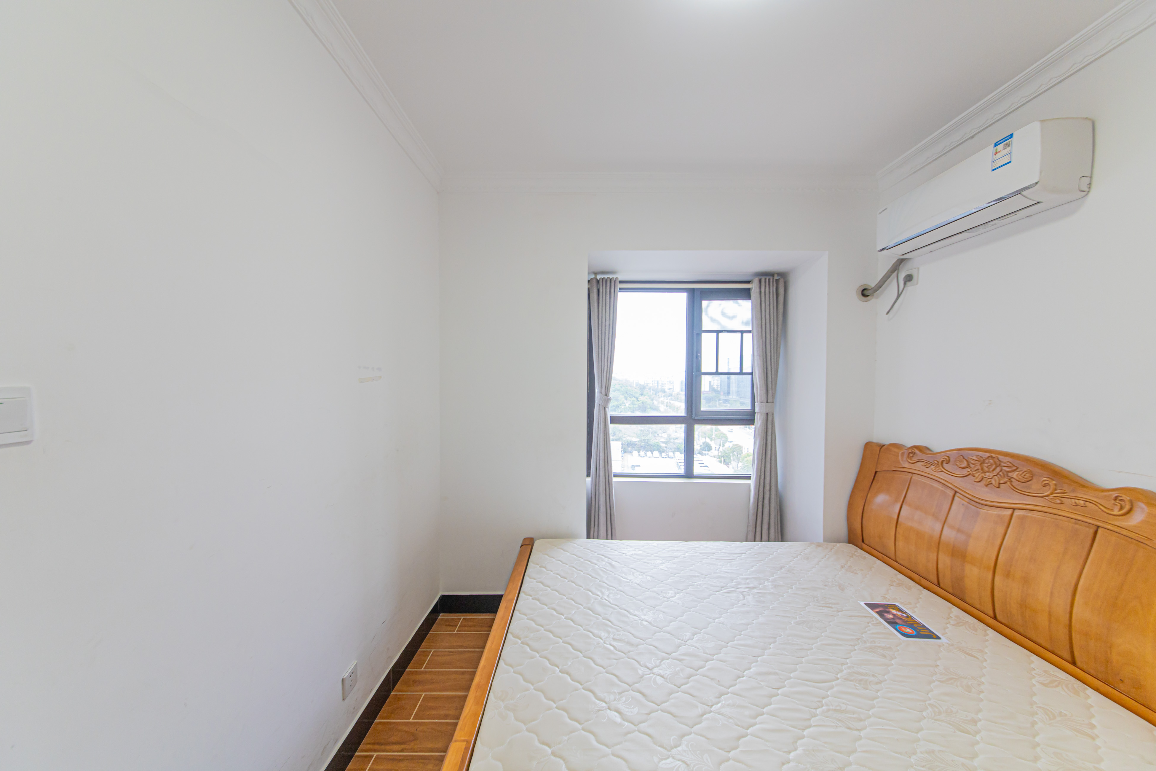 北辰中央公园C区  3室2厅1卫    85.8万卧室