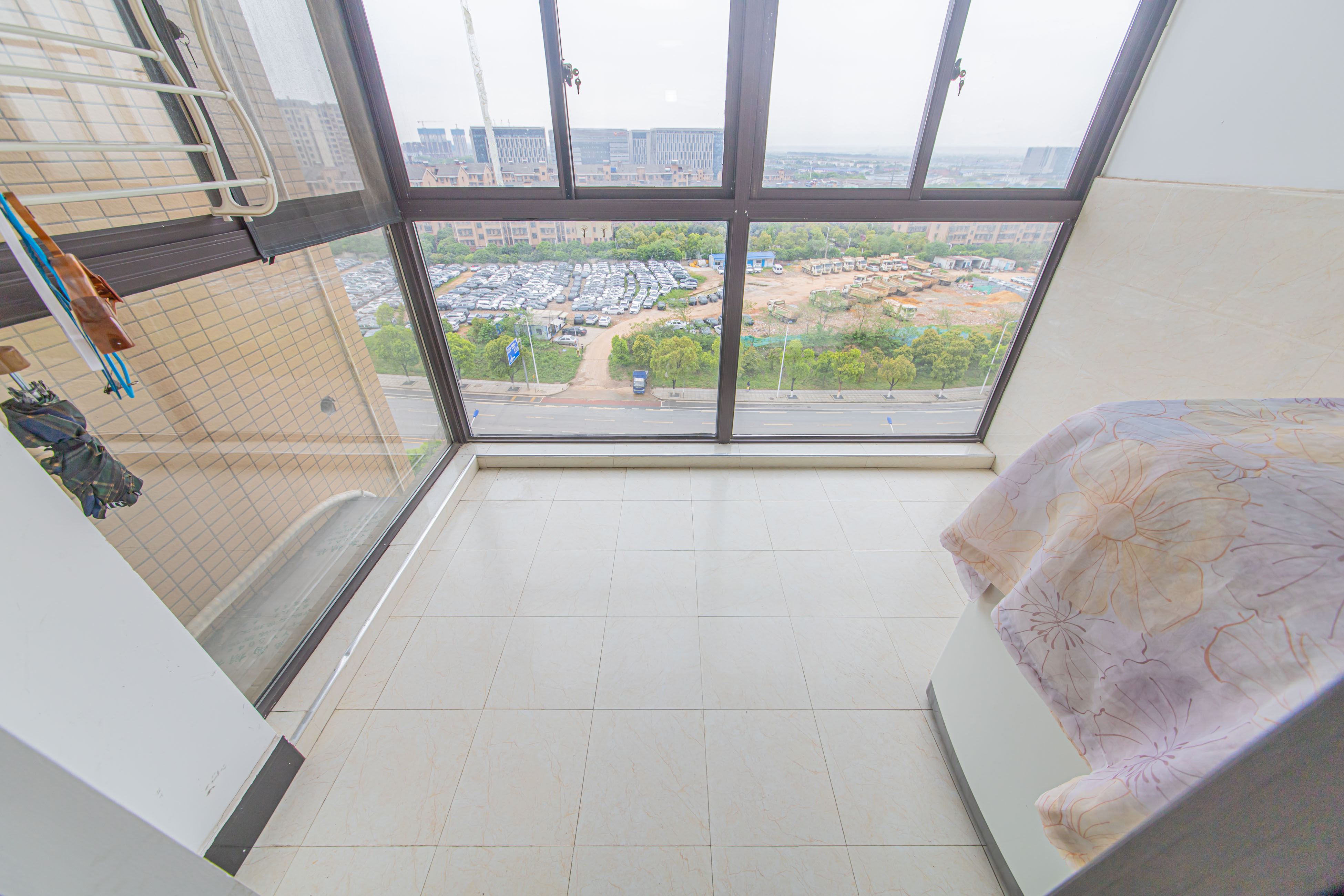 北辰中央公园C区  3室2厅1卫    85.8万阳台