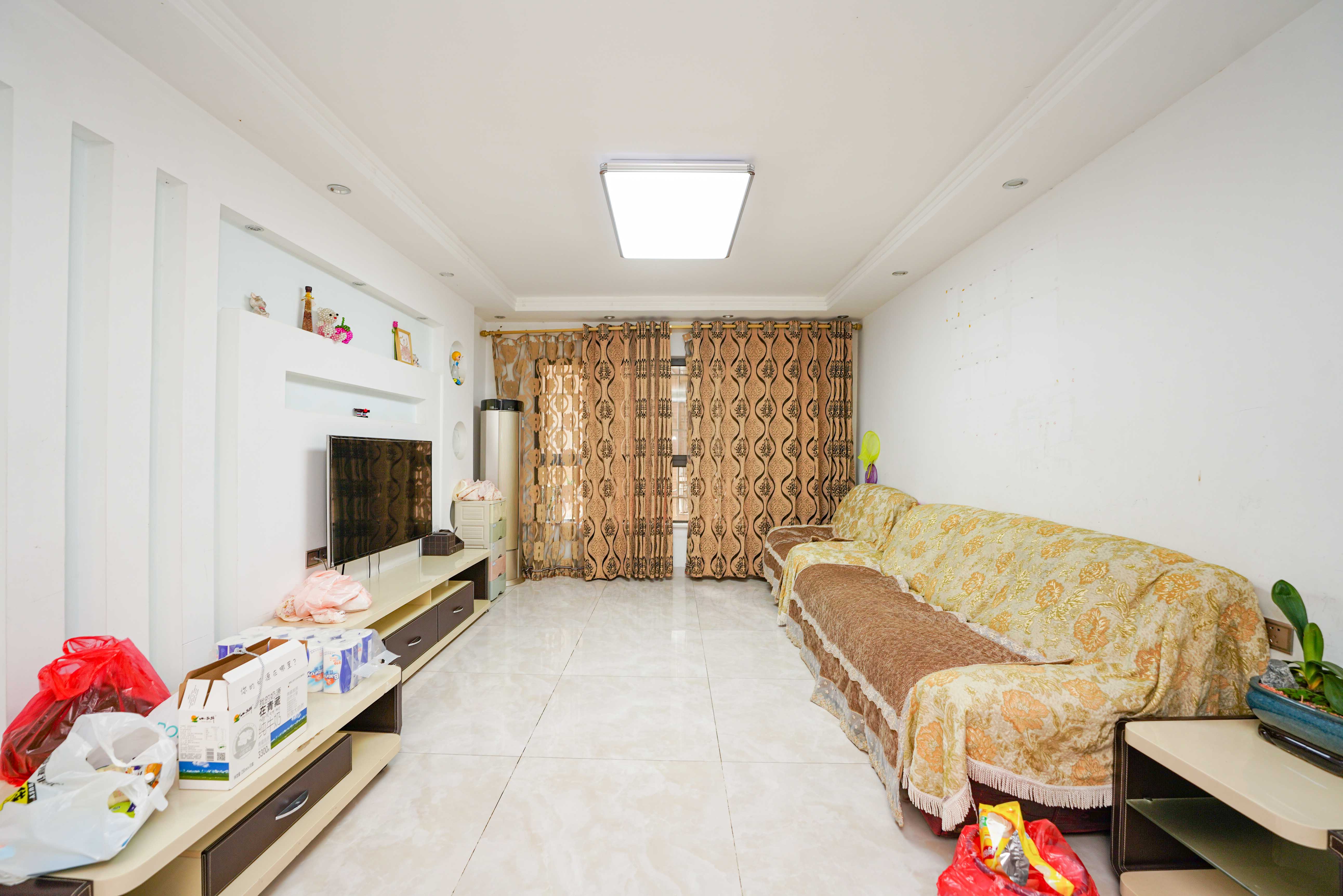 嘉华城(一期)  3室2厅1卫    125.0万 嘉华城(一期)  3室2厅1卫    125.0万