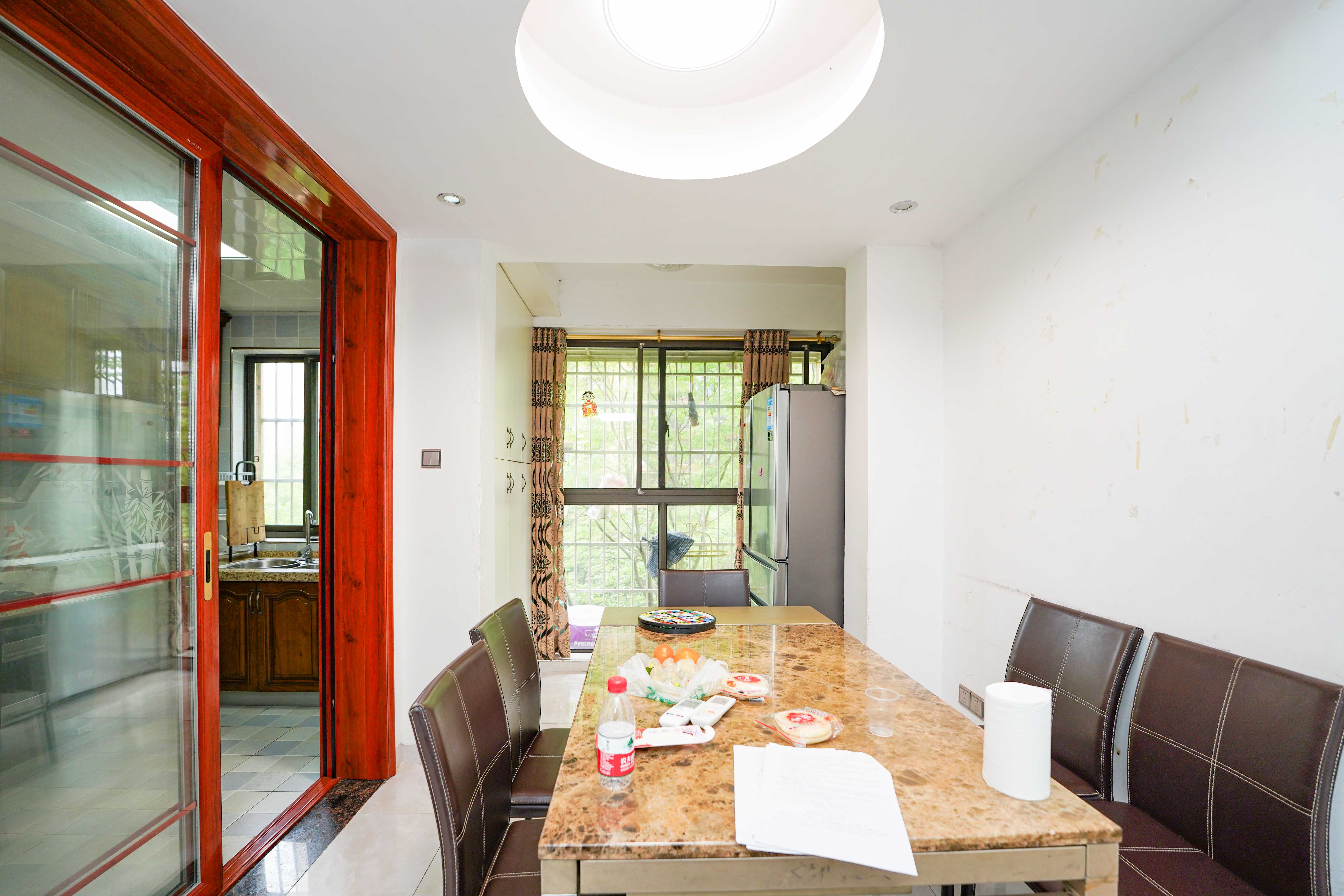 嘉华城（一期）  3室2厅1卫    125.0万客厅