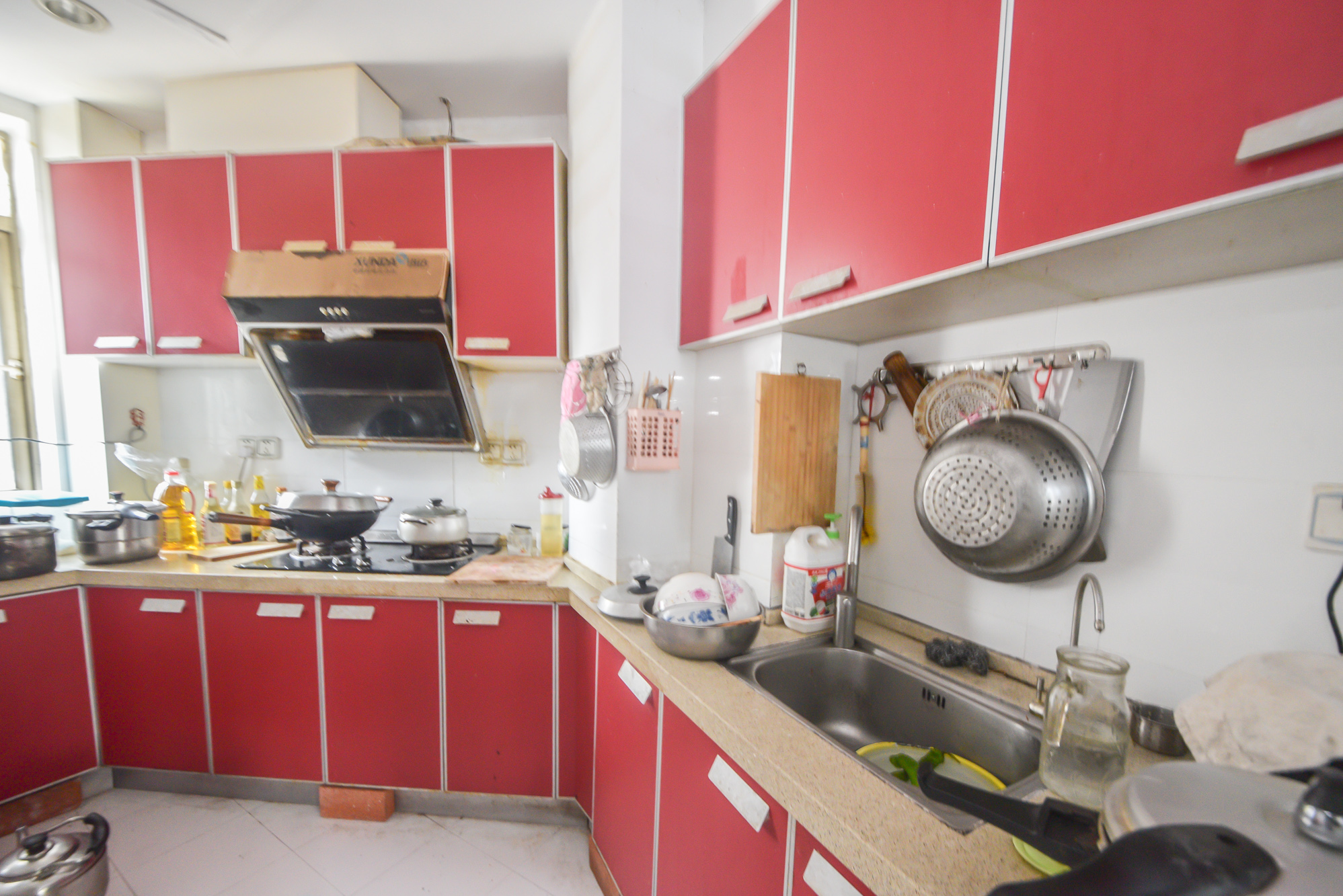 城南郡 4室2厅2卫 102.0万 城南郡 4室2厅2卫 102.0万厨房