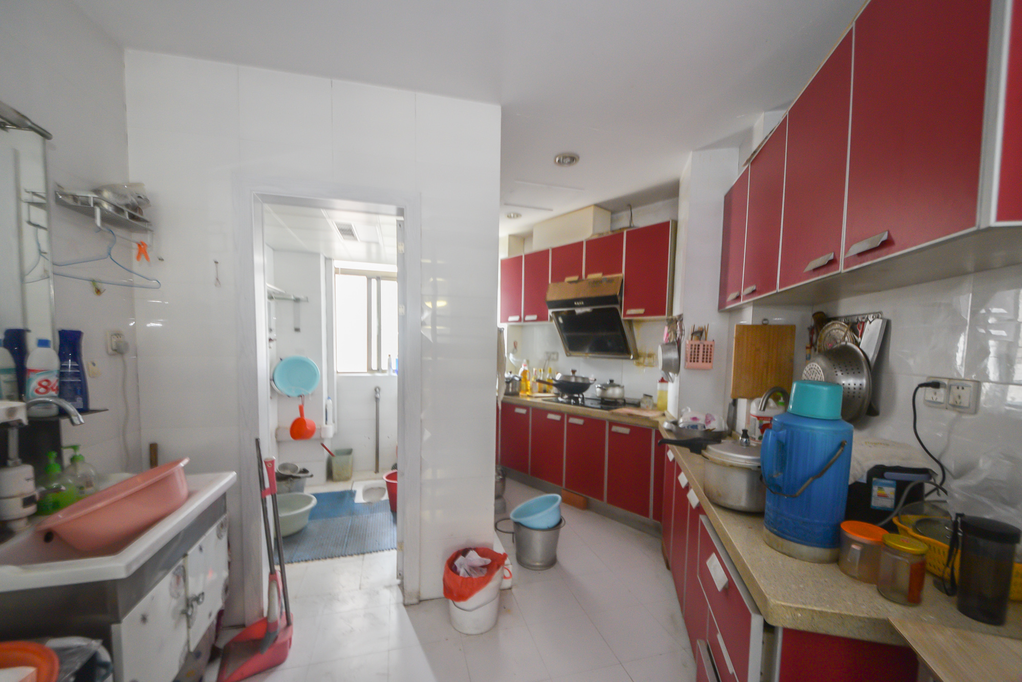 城南郡 4室2厅2卫 102.0万 城南郡 4室2厅2卫 102.0万厨房