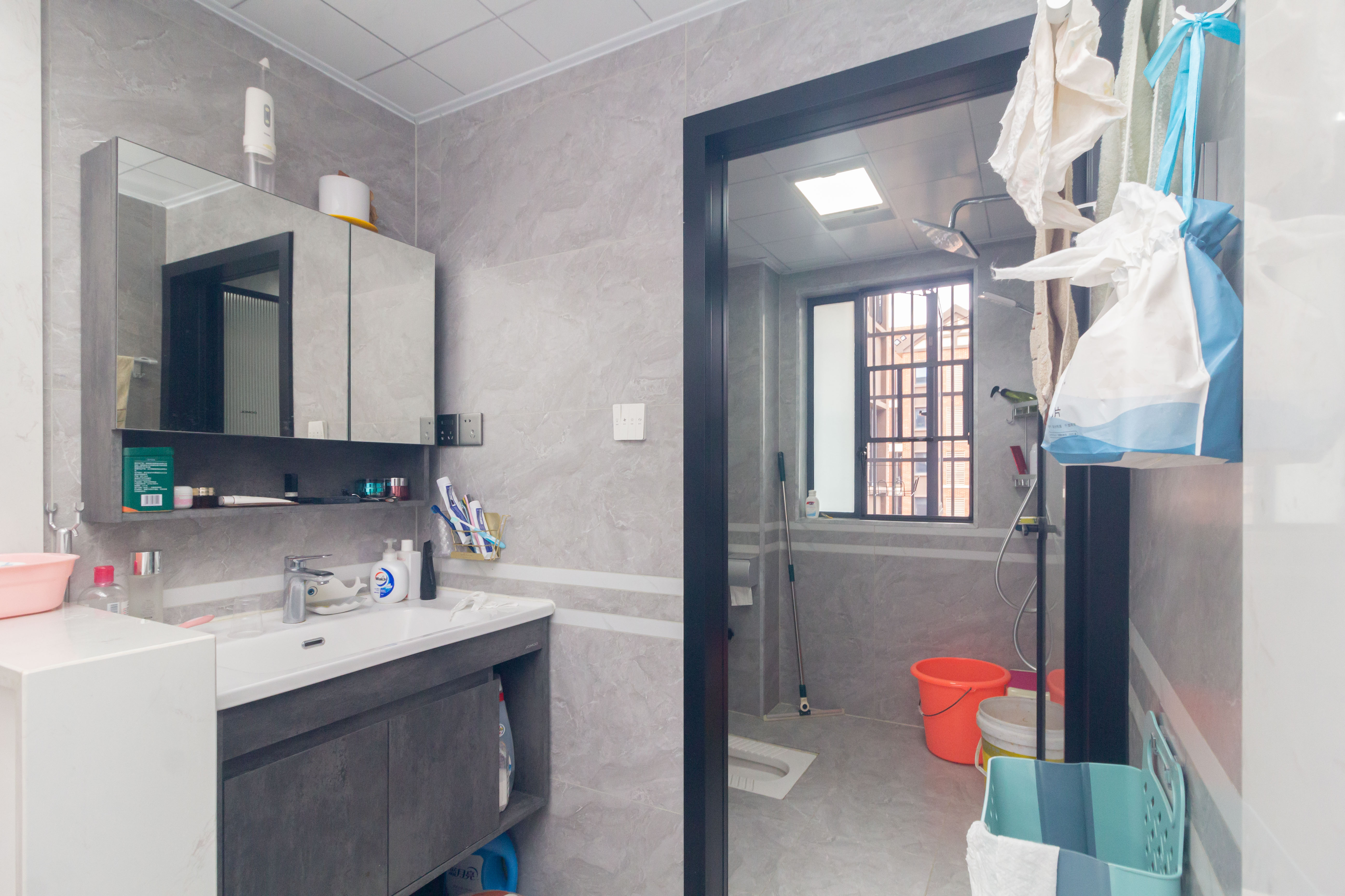 沃家苑 3室2厅2卫 114.8万 沃家苑 3室2厅2卫 114.8万卫生间