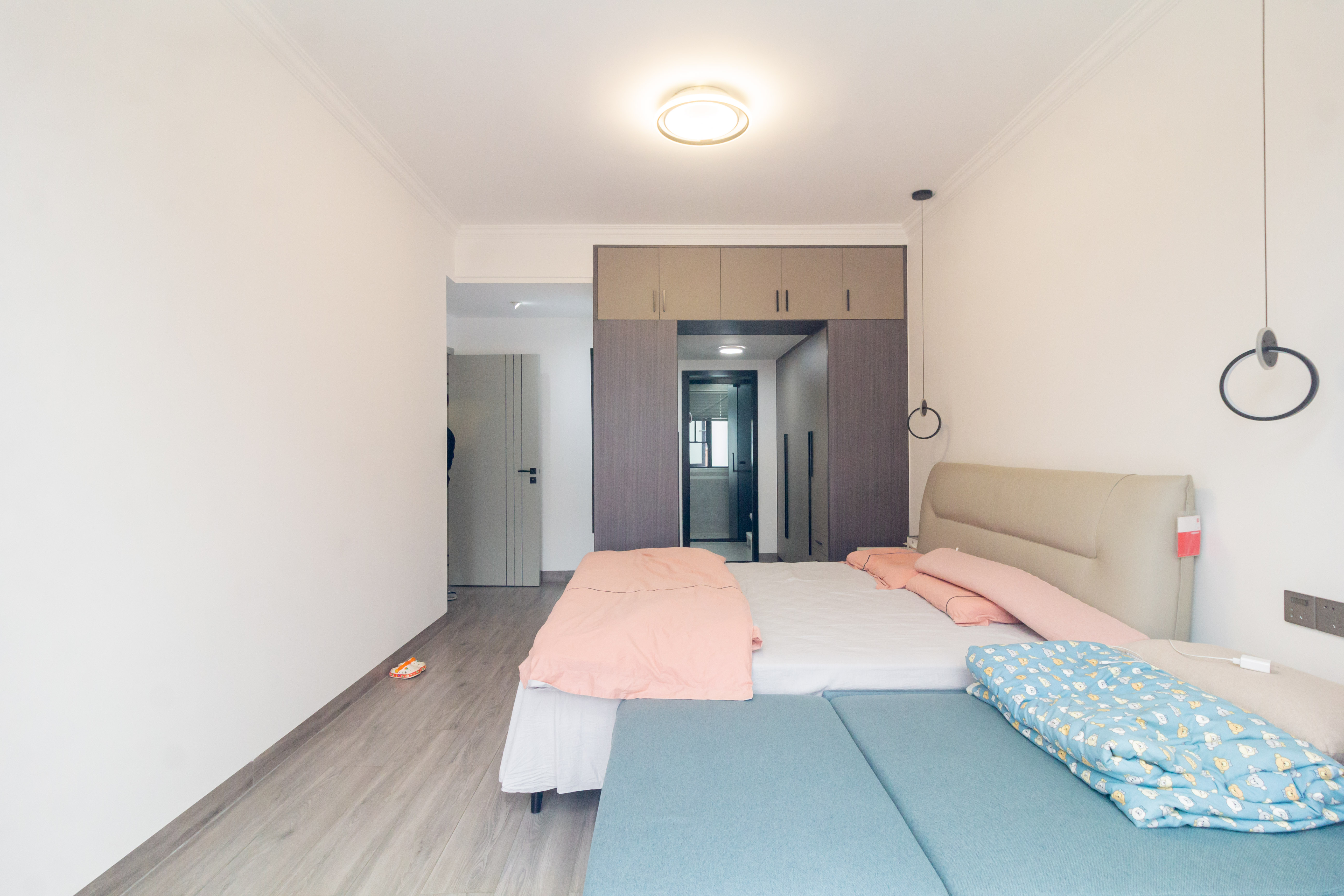 沃家苑 3室2厅2卫 114.8万 沃家苑 3室2厅2卫 114.8万卧室