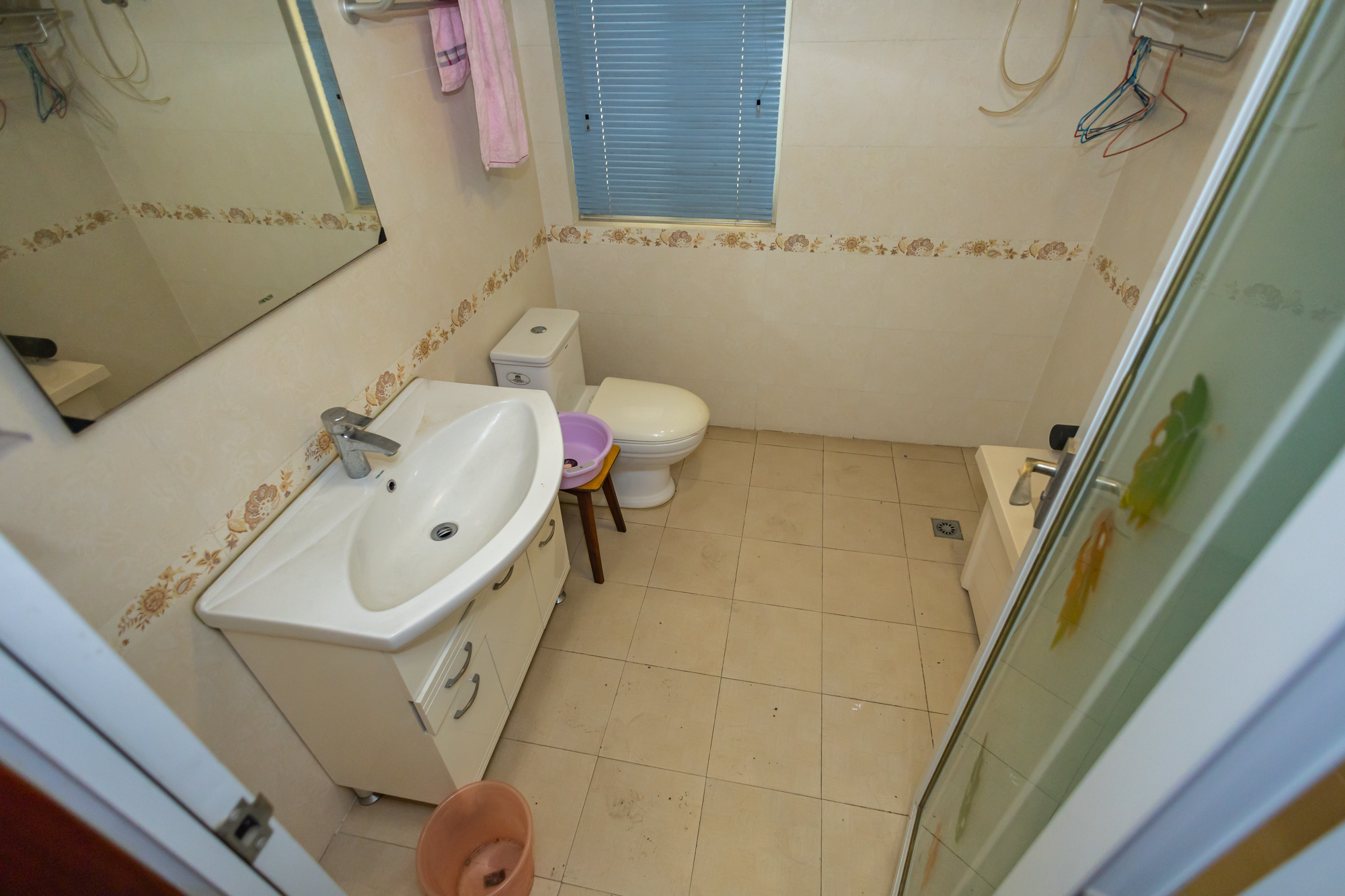 开源鑫阁 4室2厅2卫 85.8万 开源鑫阁 4室2厅2卫 85.8万卫生间