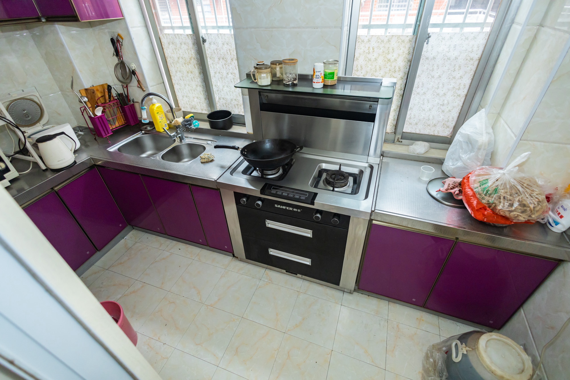 湘绣城 2室2厅1卫 60.0万 湘绣城 2室2厅1卫 60.0万厨房